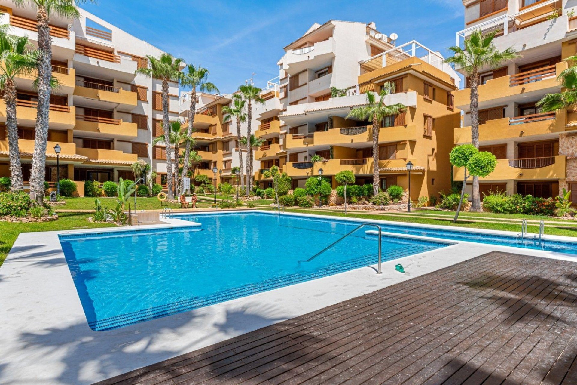 Resale - Apartment -
Torrevieja - Punta prima