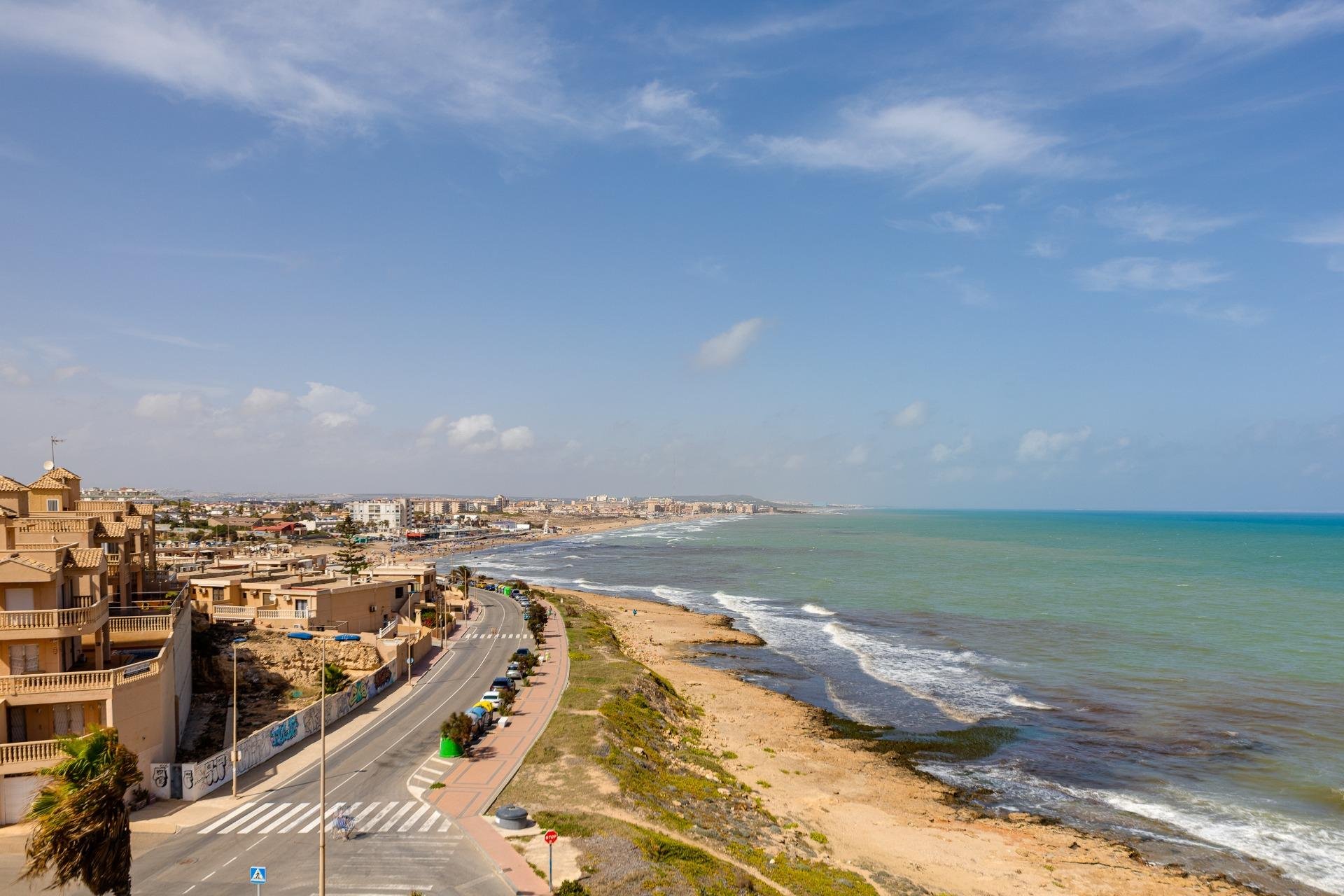 Resale - Apartment -
Torrevieja - Sector 25