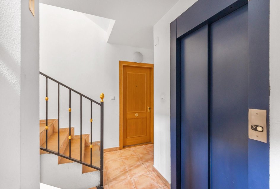 Resale - Apartment -
Torrevieja - torrevieja