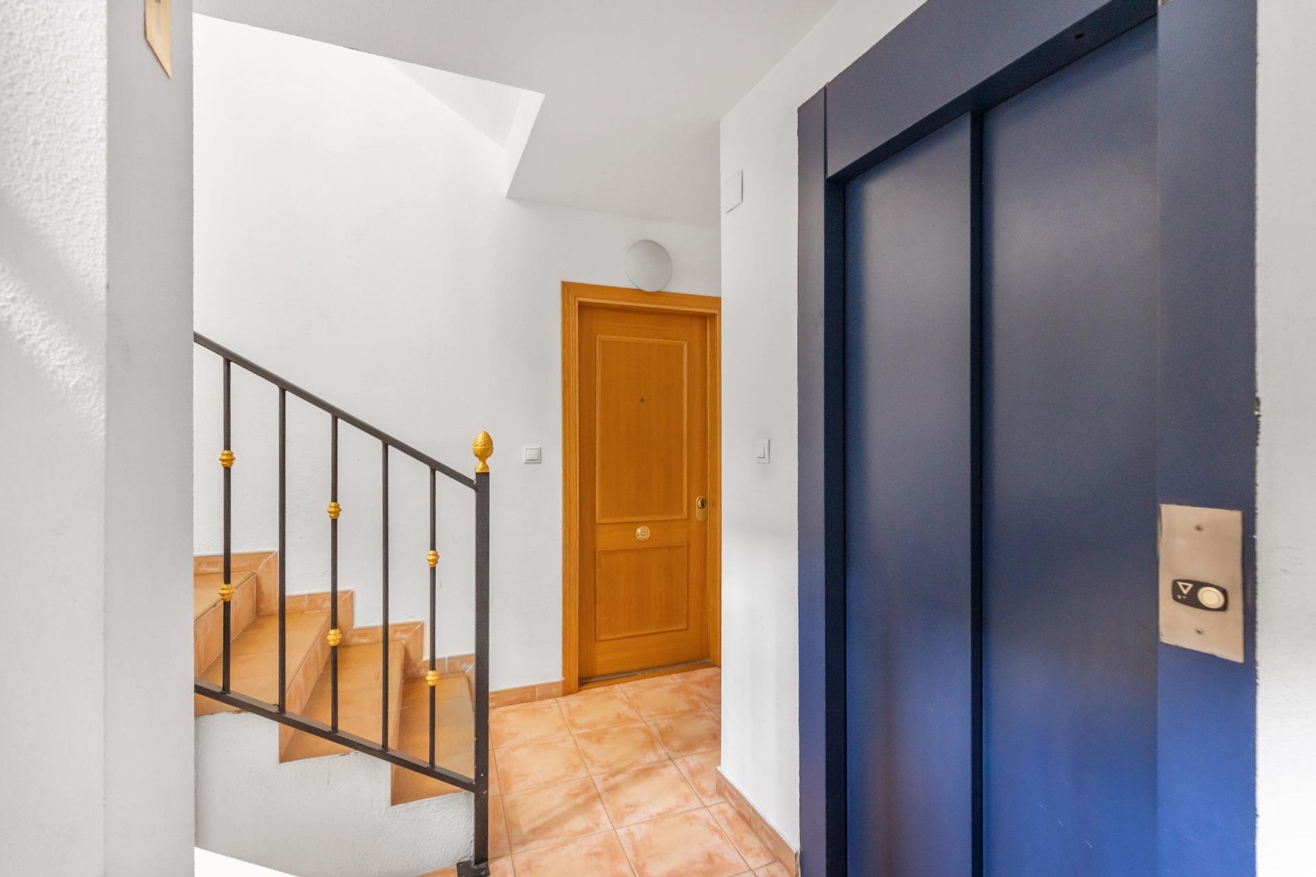 Resale - Apartment -
Torrevieja - torrevieja