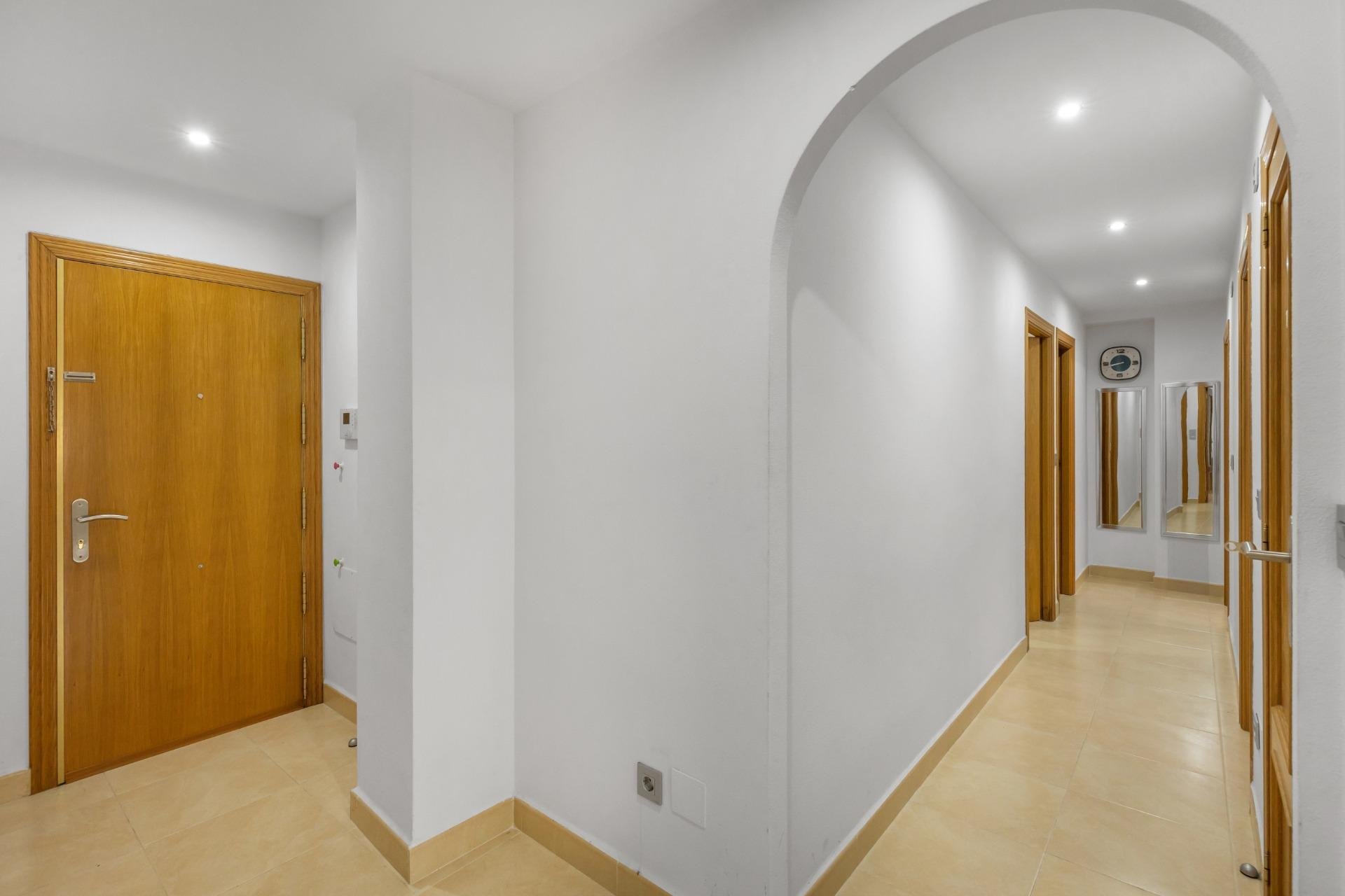 Resale - Apartment -
Torrevieja - torrevieja