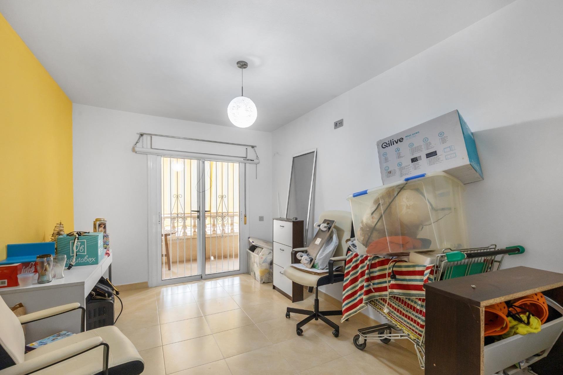 Resale - Apartment -
Torrevieja - torrevieja