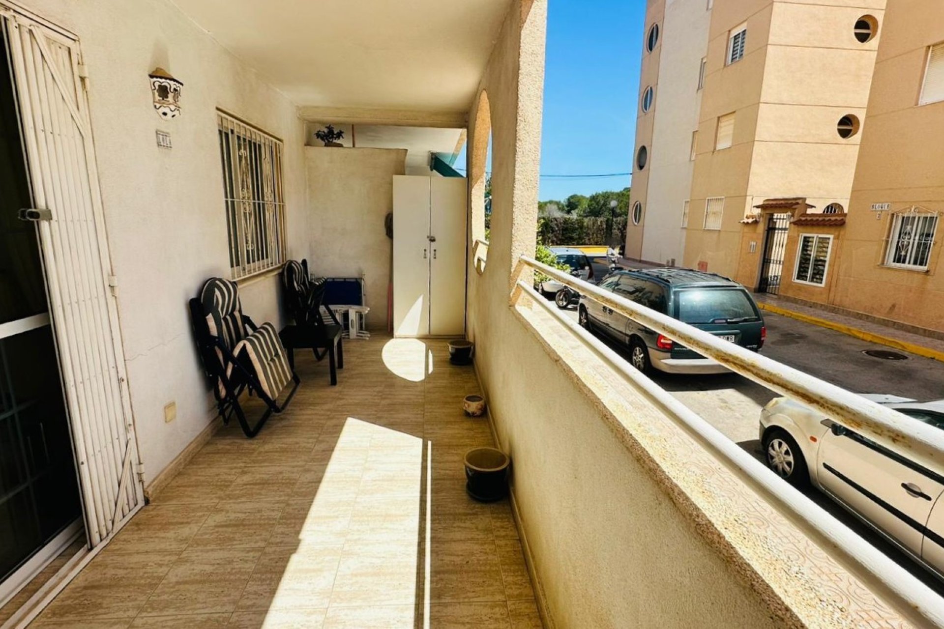 Resale - - APARTMENT -
Torrevieja - Urbanización San Luis