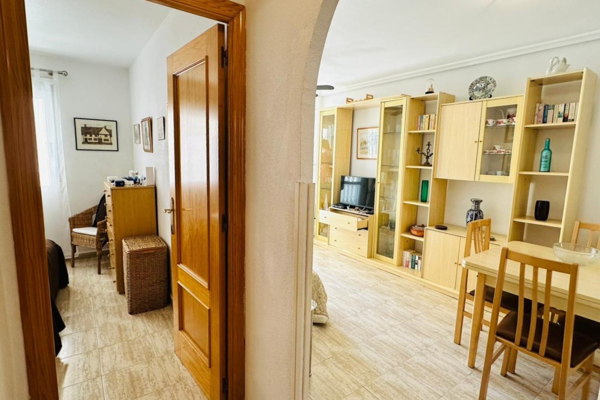 Resale - - APARTMENT -
Torrevieja - Urbanización San Luis