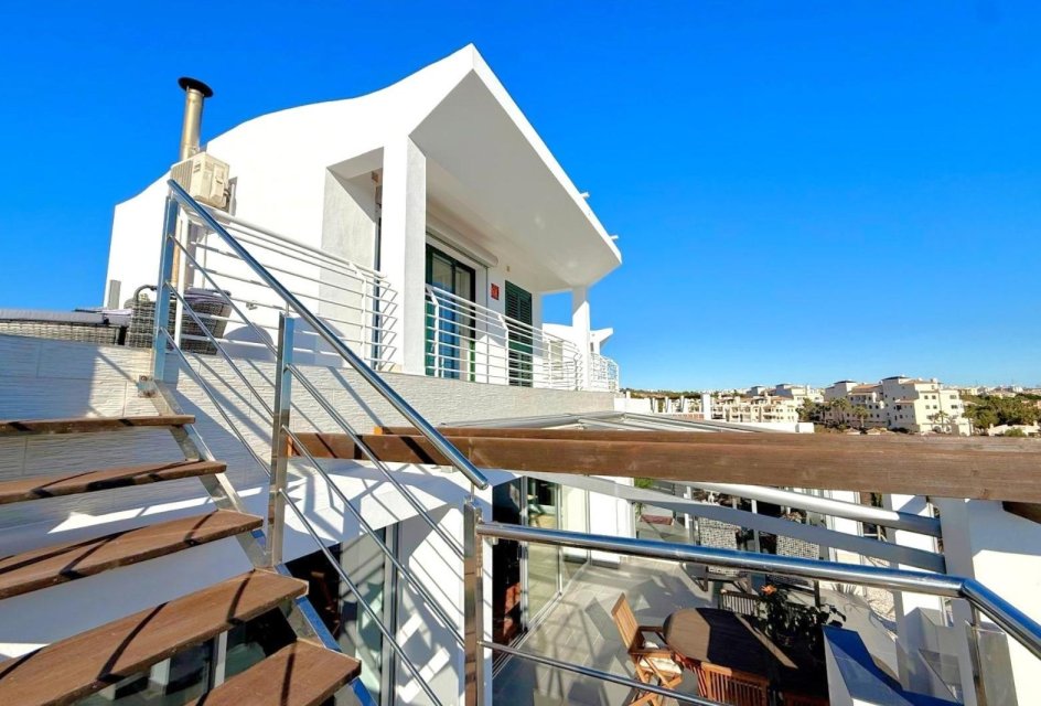 Resale - Buhardilla -
Orihuela Costa - Las Ramblas