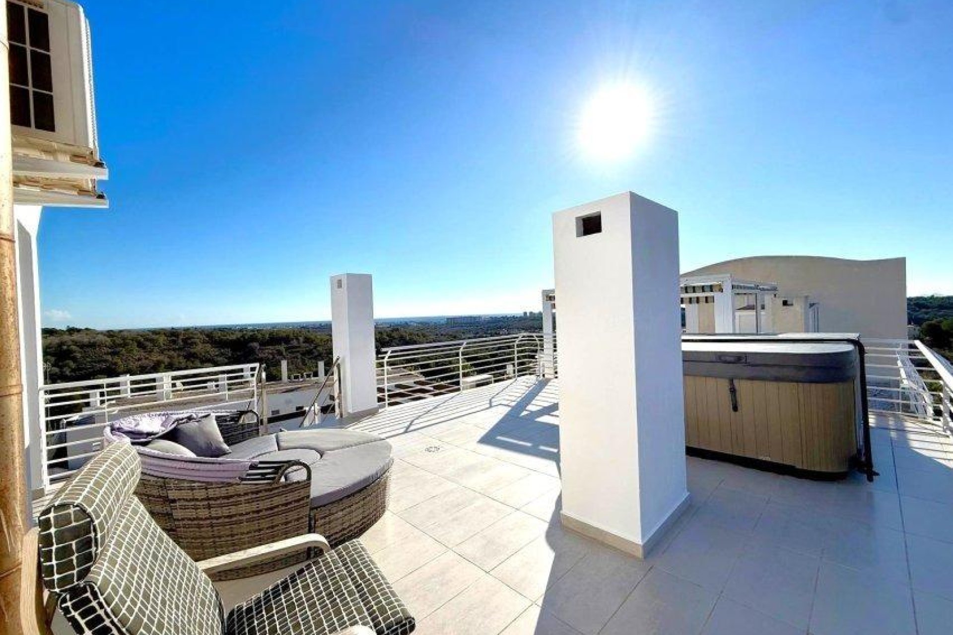 Resale - Buhardilla -
Orihuela Costa - Las Ramblas