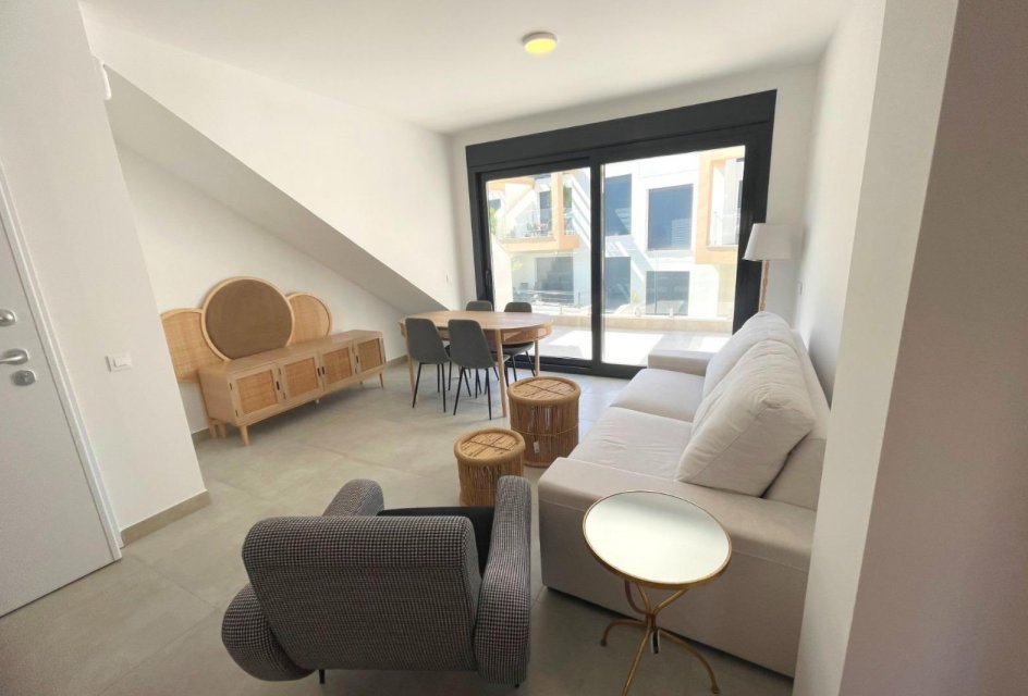 Resale - Buhardilla -
Orihuela Costa - Los Dolses