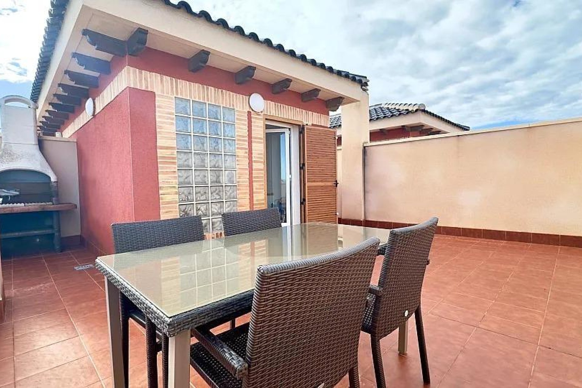 Resale - Buhardilla -
Orihuela Costa - Punta Prima