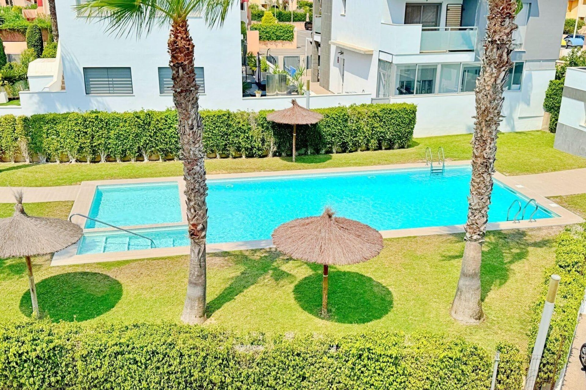 Resale - Buhardilla -
Orihuela Costa - Rocio del Mar