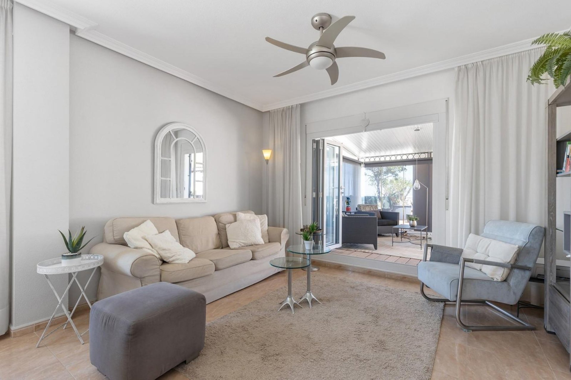 Resale - Buhardilla -
Orihuela Costa - Villamartín-Las Filipinas