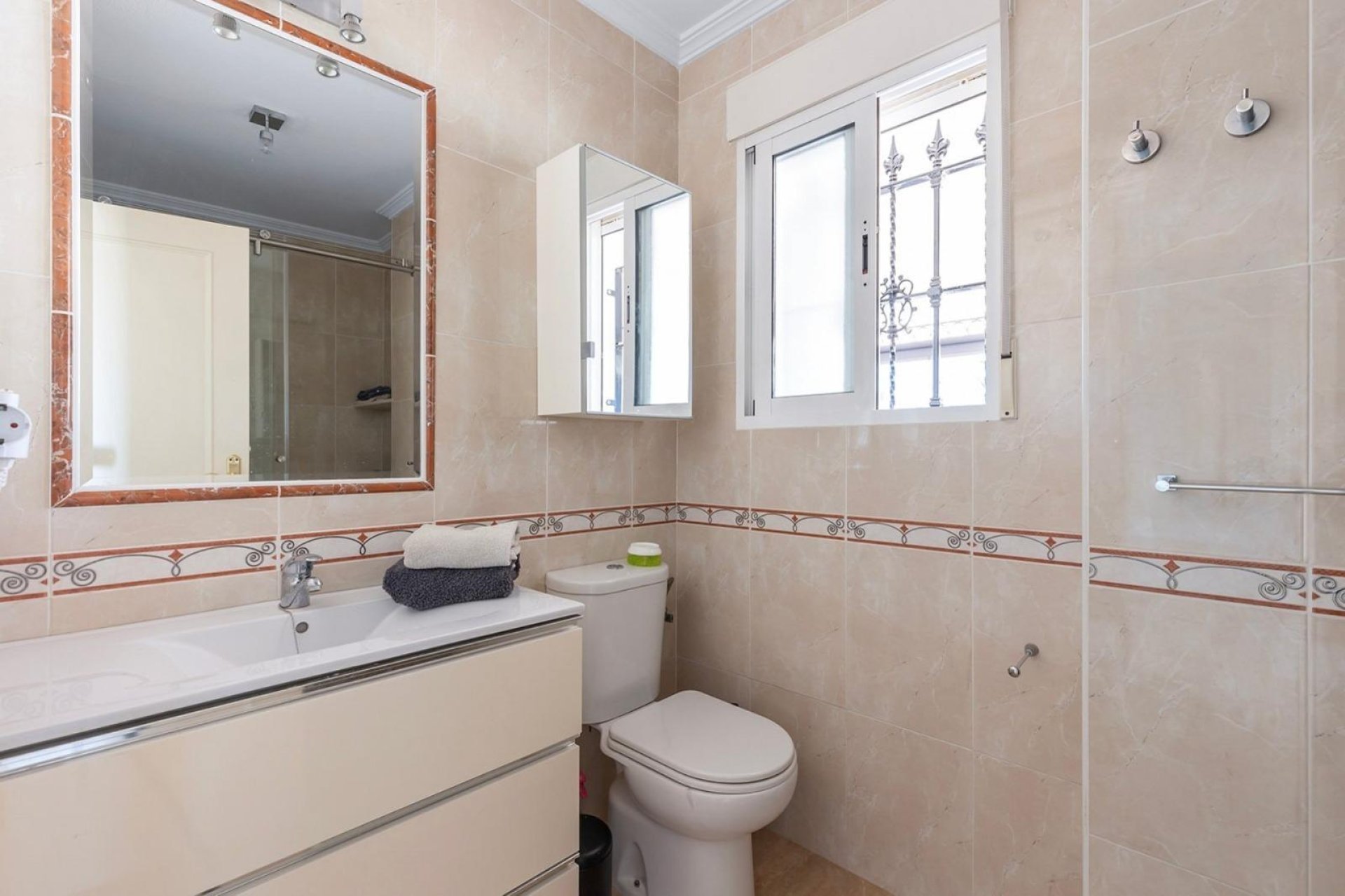 Resale - Buhardilla -
Orihuela Costa - Villamartín-Las Filipinas