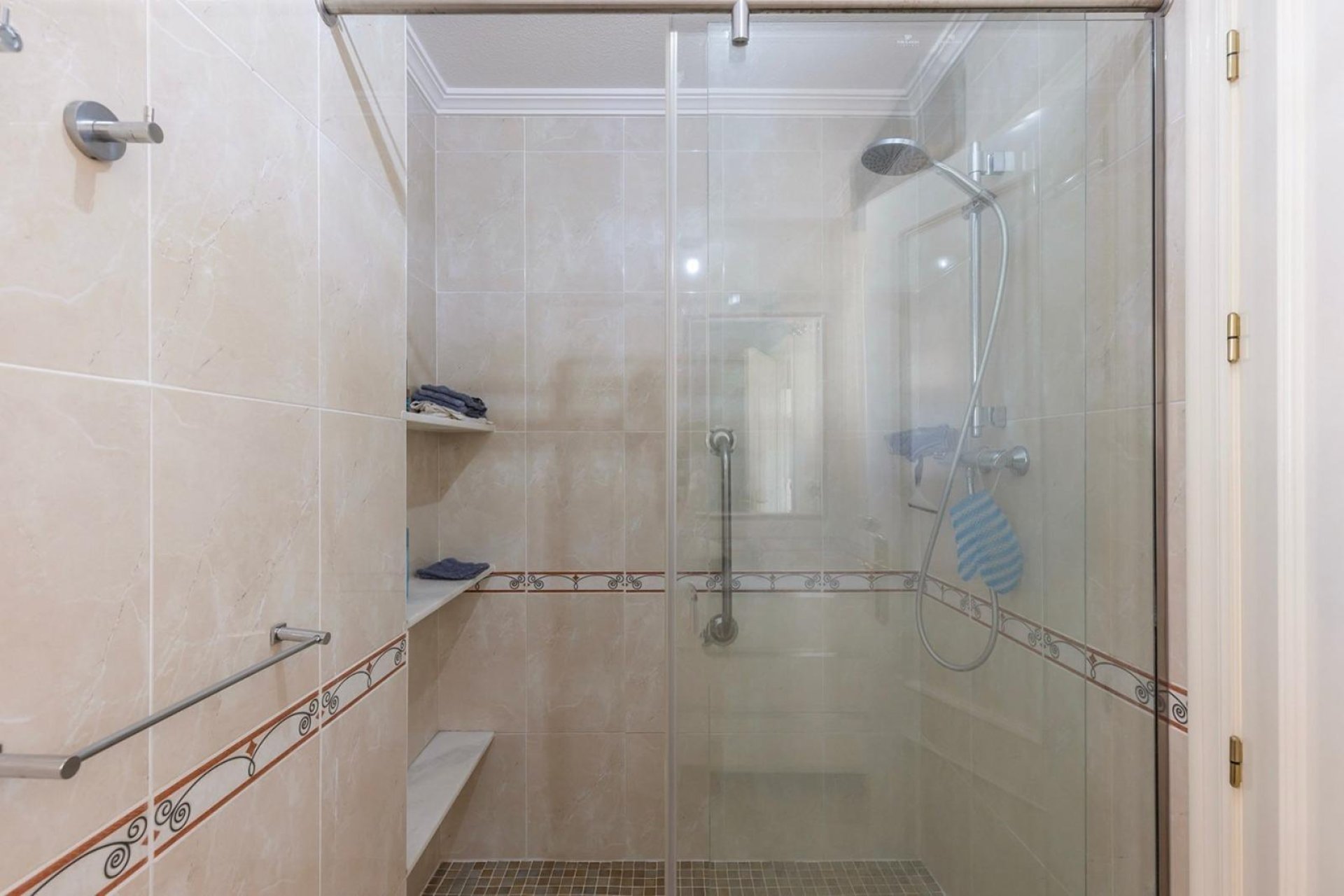 Resale - Buhardilla -
Orihuela Costa - Villamartín-Las Filipinas