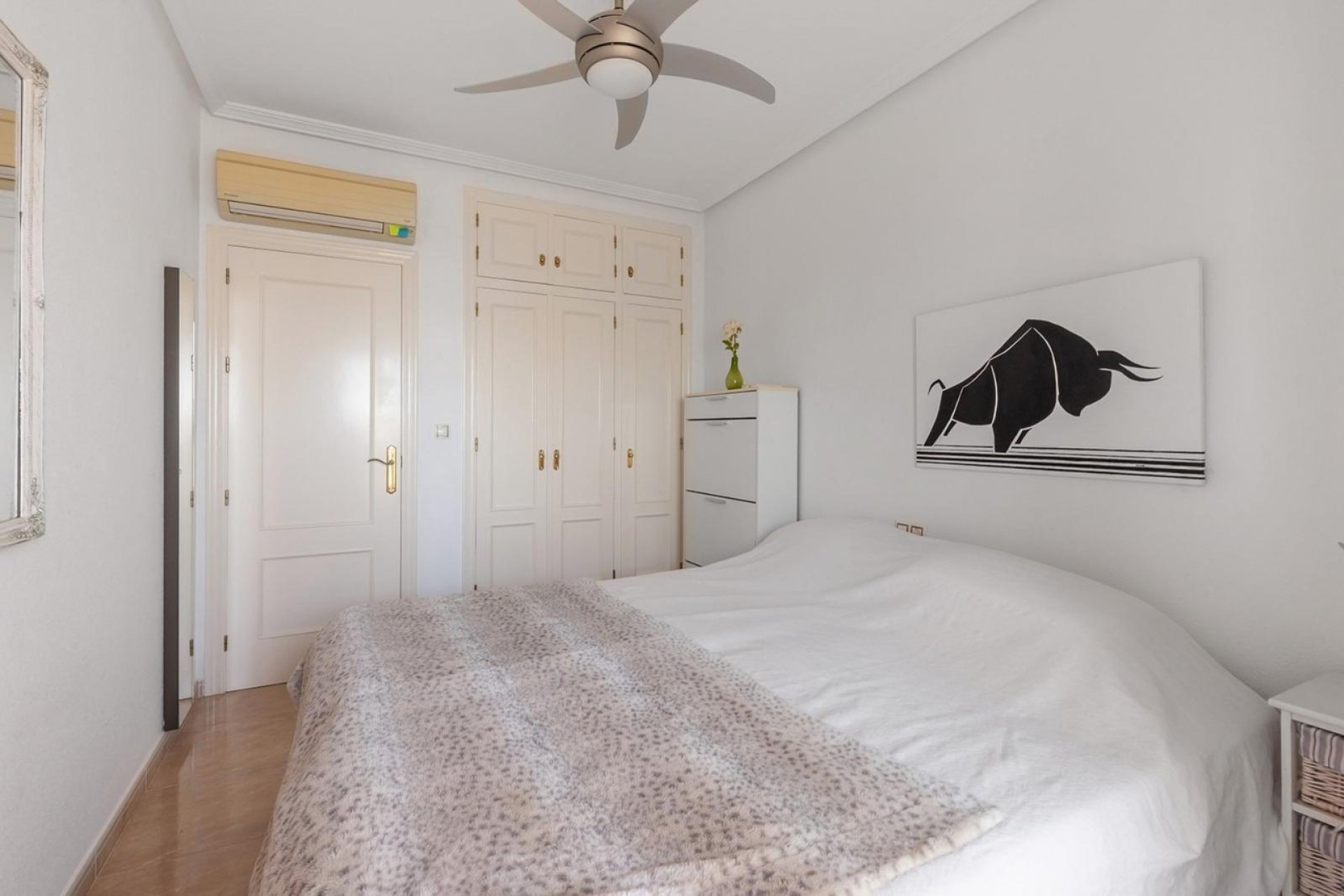 Resale - Buhardilla -
Orihuela Costa - Villamartín-Las Filipinas