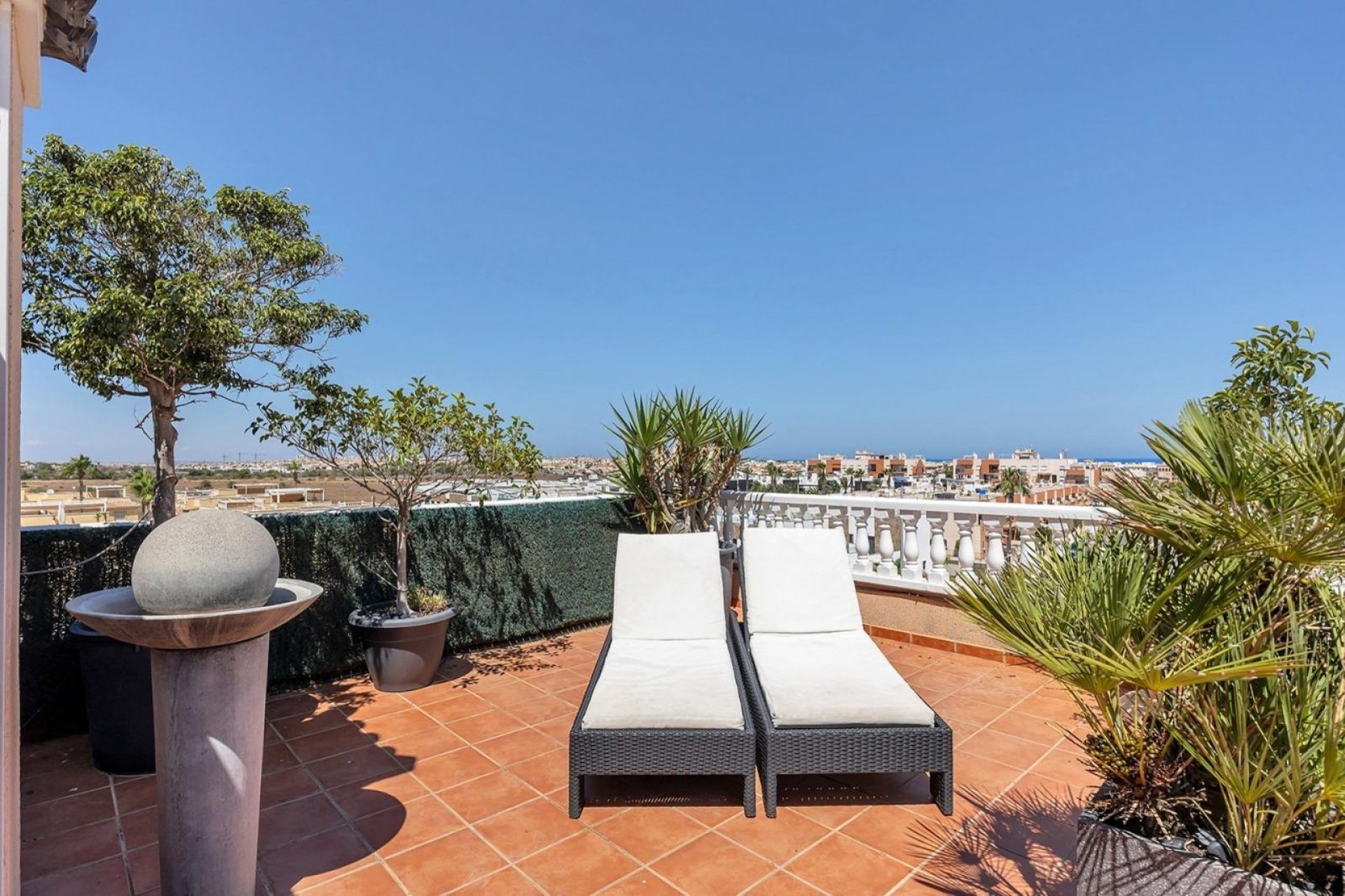 Resale - Buhardilla -
Orihuela Costa - Villamartín-Las Filipinas