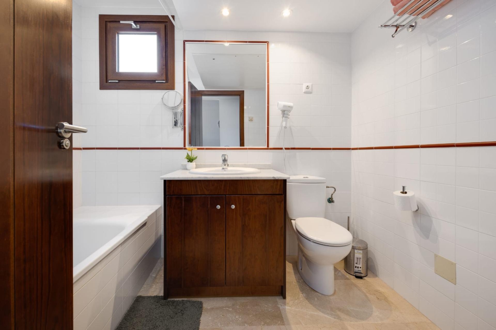 Resale - Buhardilla -
Torrevieja - Punta prima