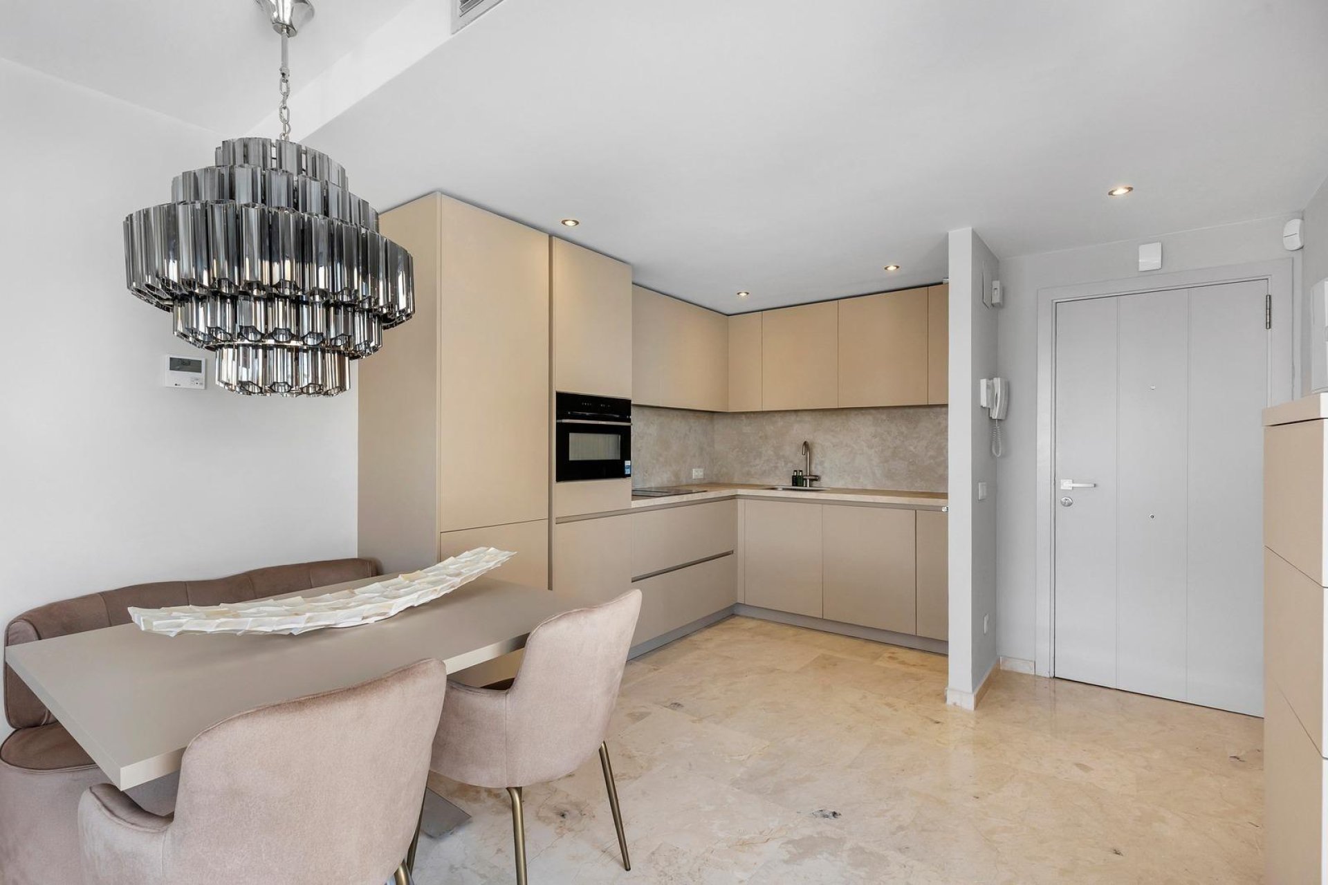 Resale - Buhardilla -
Torrevieja - Punta prima