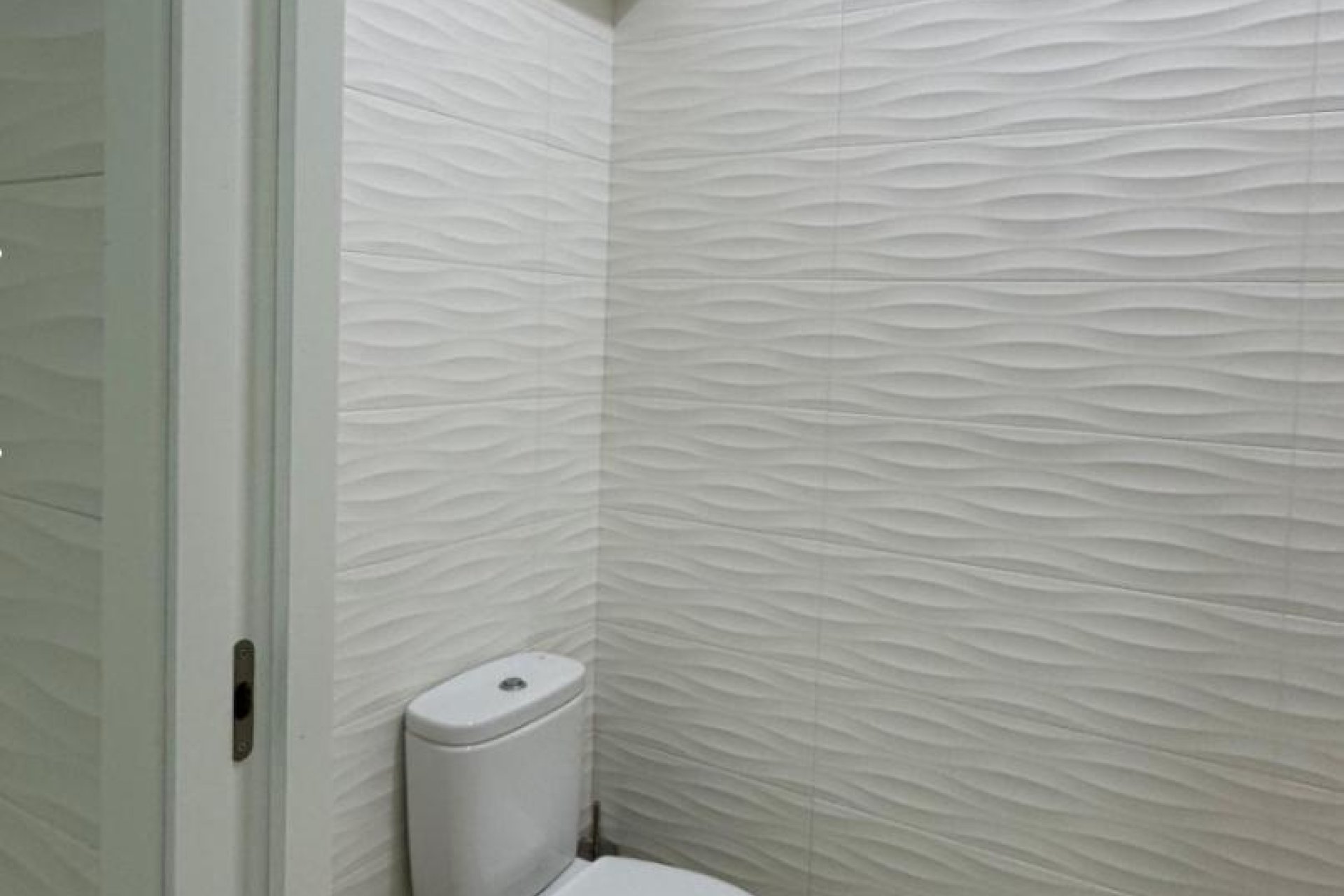Resale - Bungalow -
Orihuela Costa - La Zenia