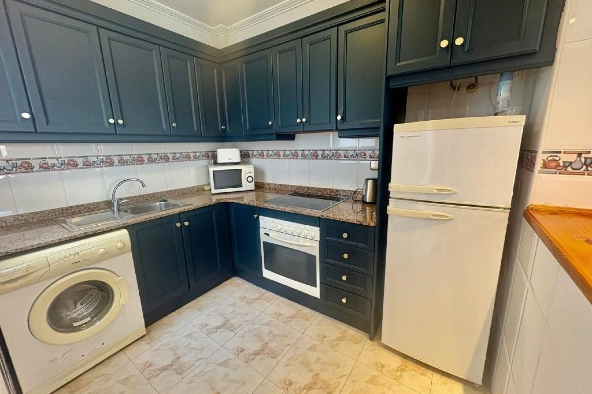 Resale - Bungalow -
Orihuela Costa - Las Filipinas