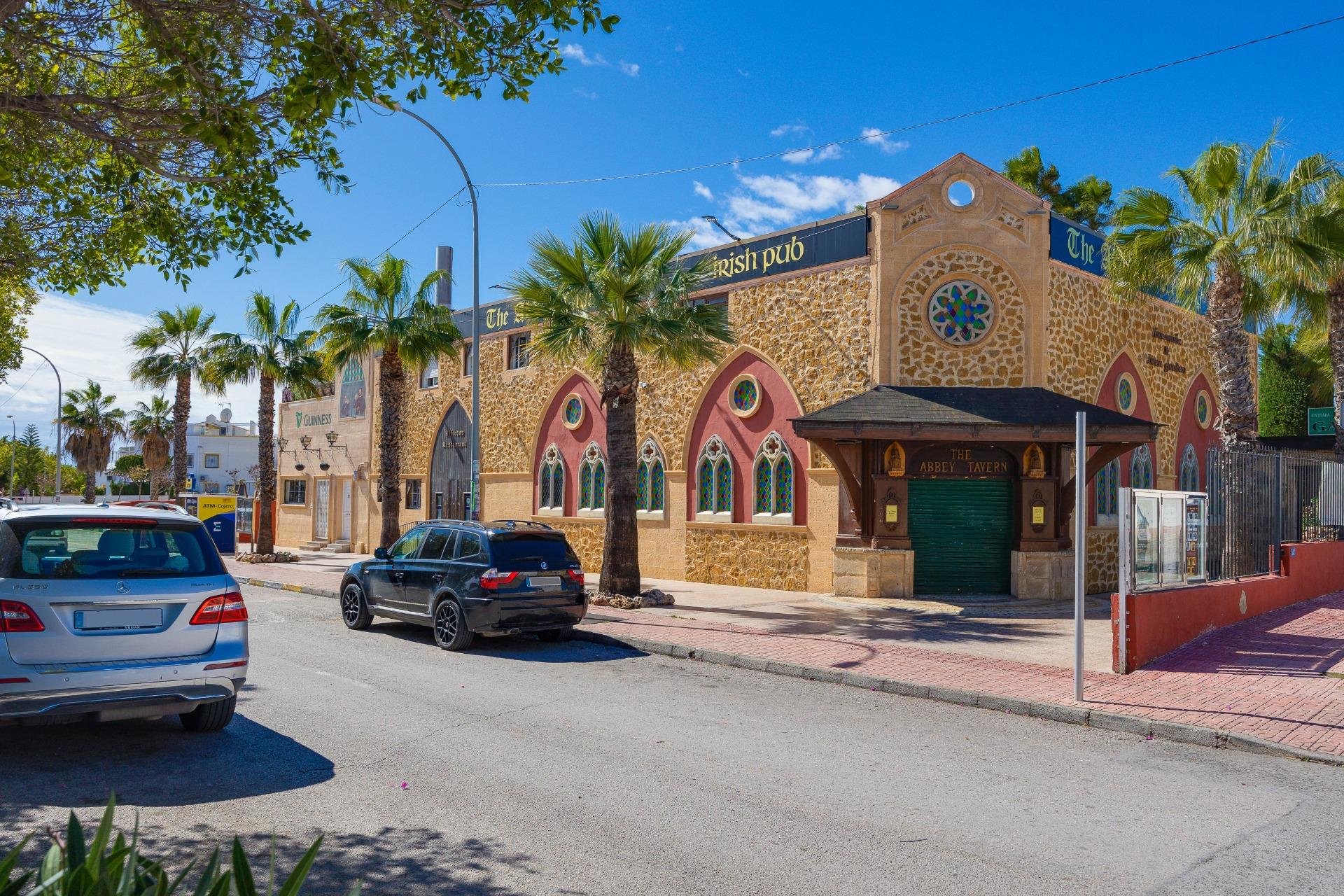 Resale - Bungalow -
Orihuela Costa - Los Almendros-La Florida