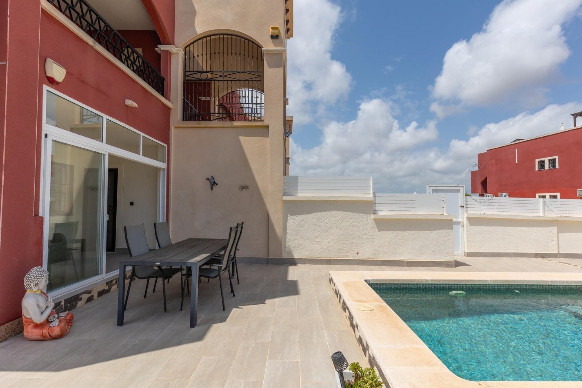 Resale - Bungalow -
Orihuela Costa - Los Altos