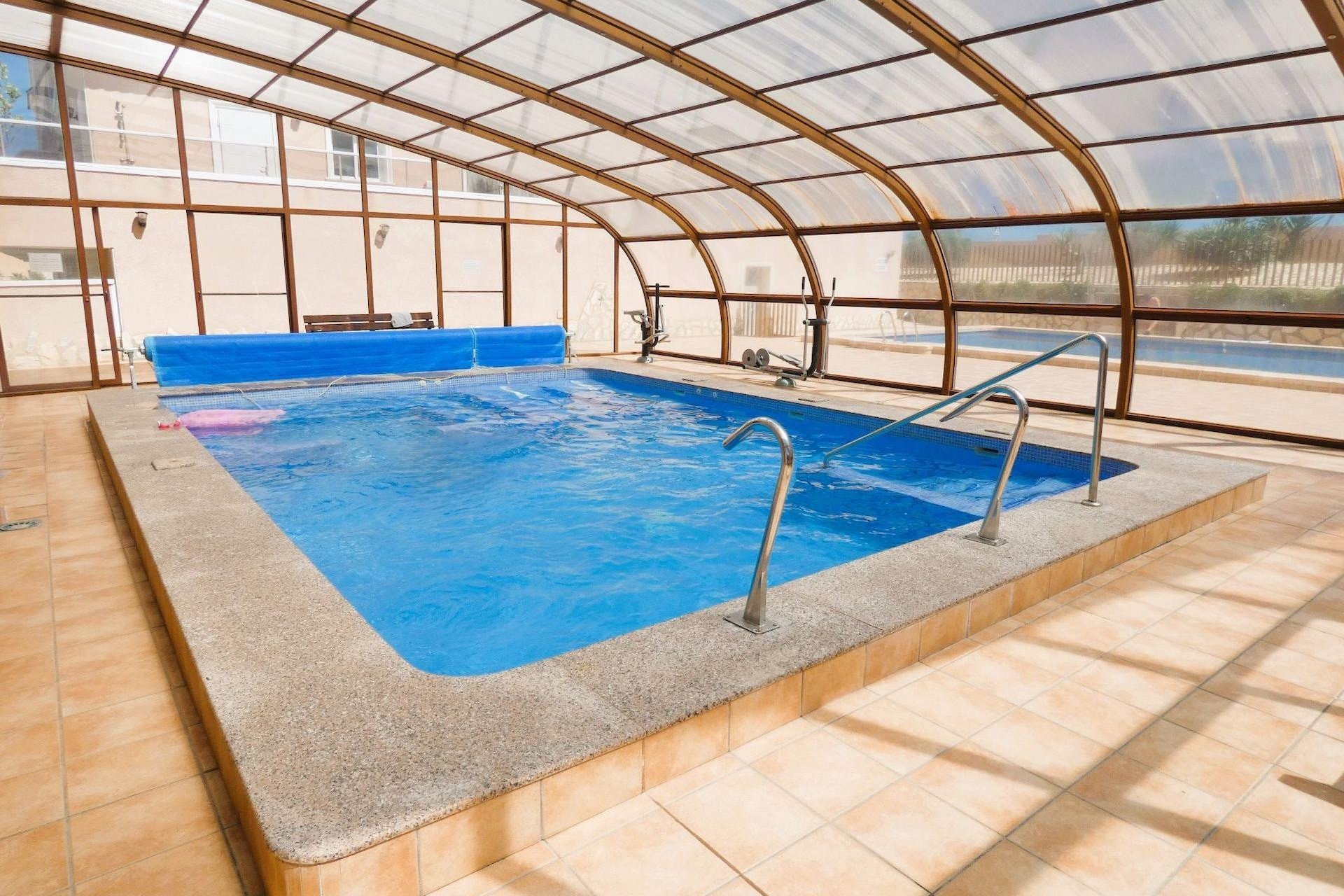 Resale - Bungalow -
Orihuela Costa - Los Dolses