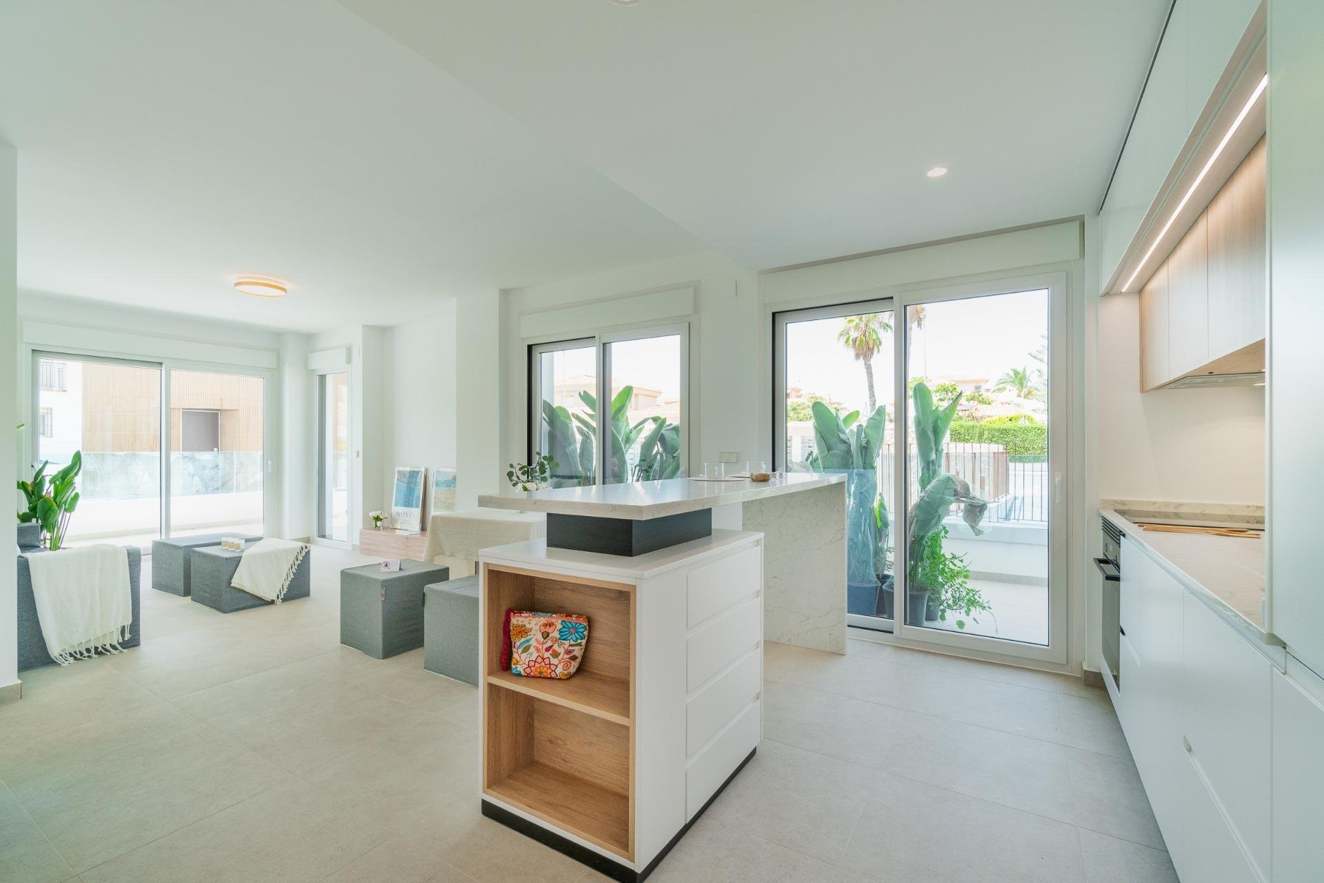 Resale - Bungalow -
Orihuela Costa - Playa Flamenca