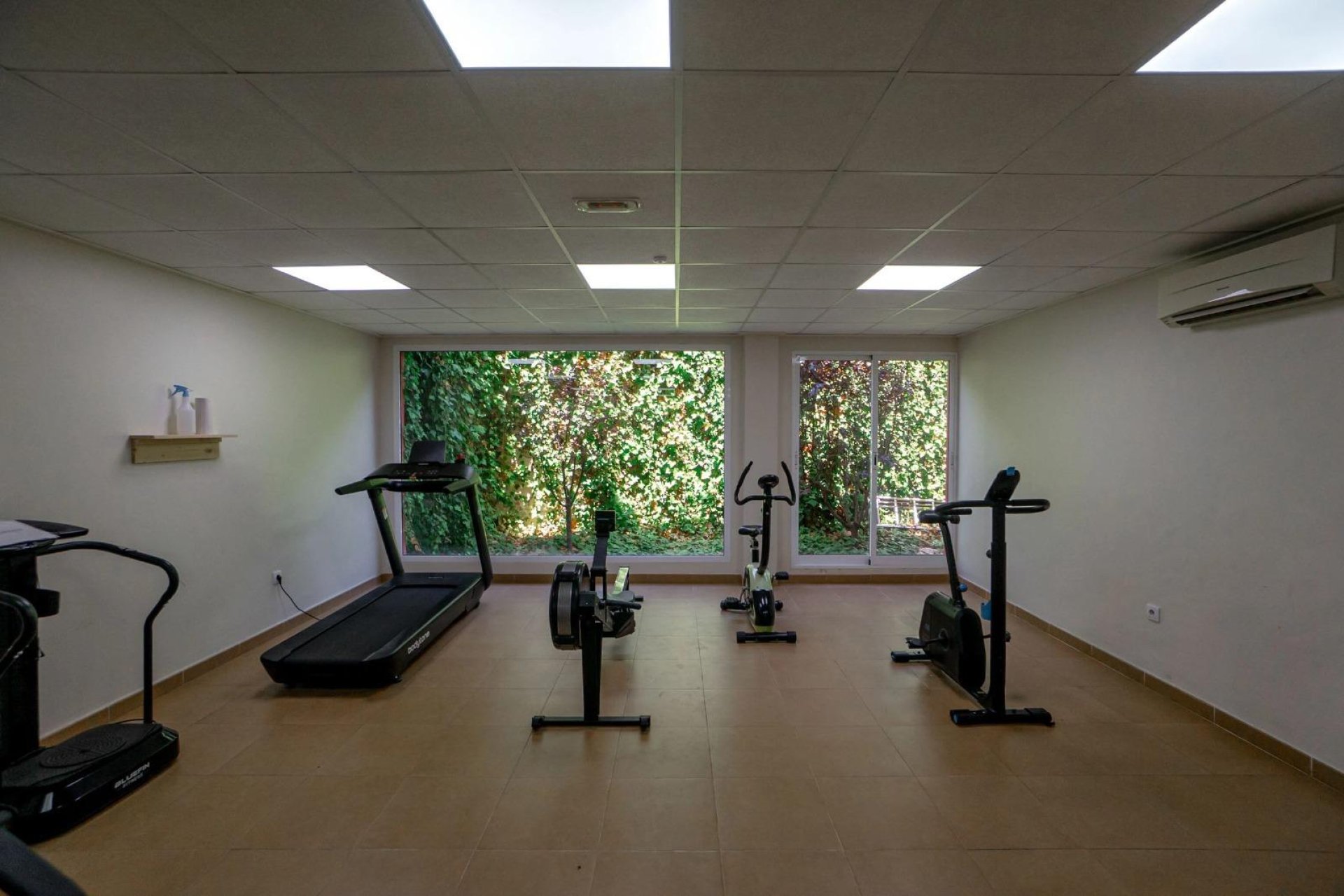 Resale - Bungalow -
Orihuela Costa - Punta Prima