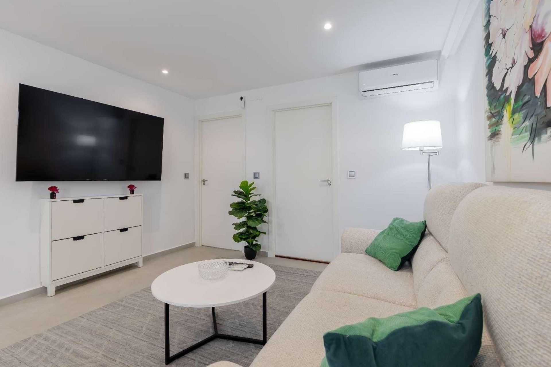 Resale - Bungalow -
Orihuela Costa - Villamartín-Las Filipinas