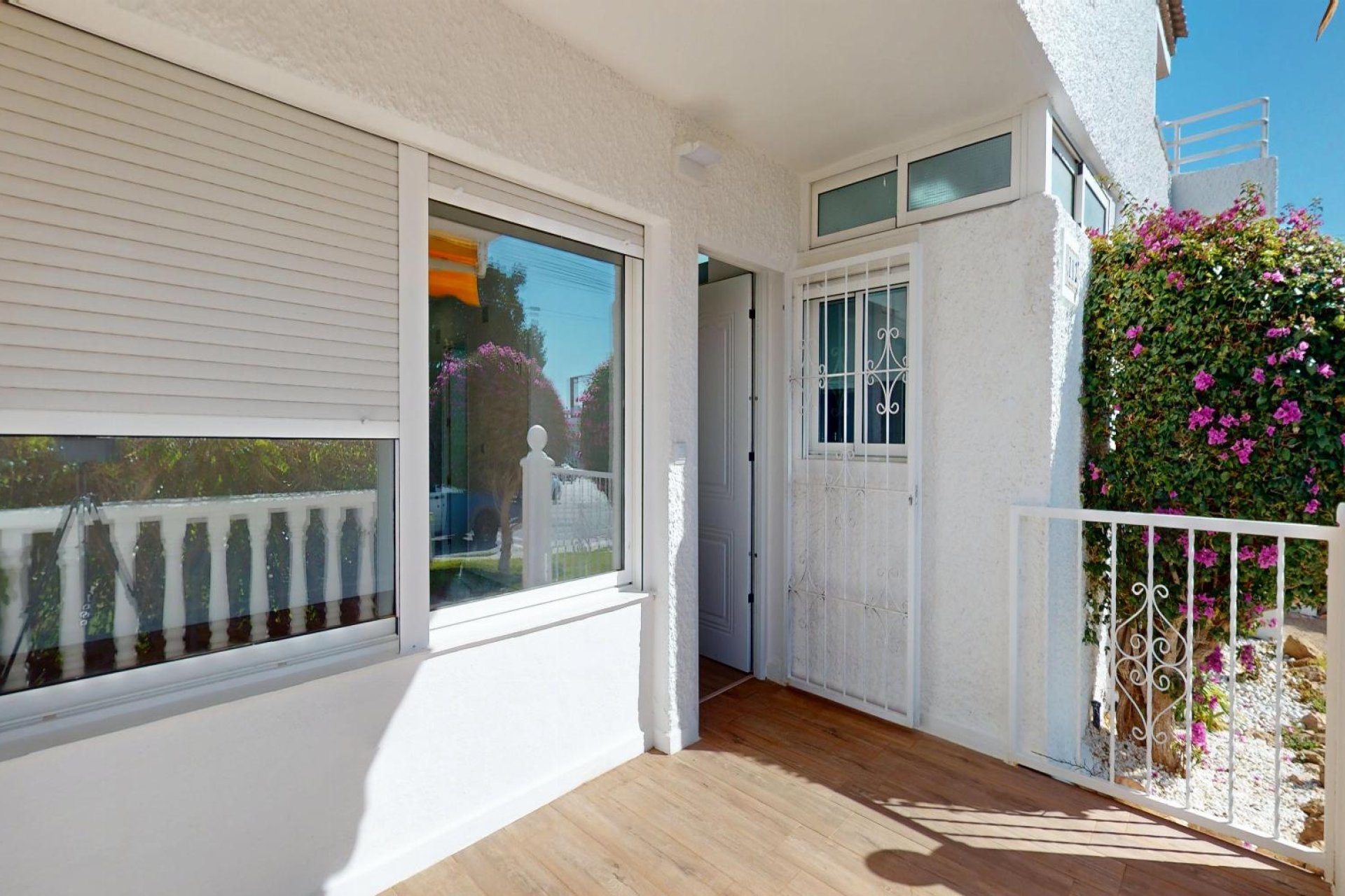 Resale - Bungalow -
Orihuela Costa - Villamartín