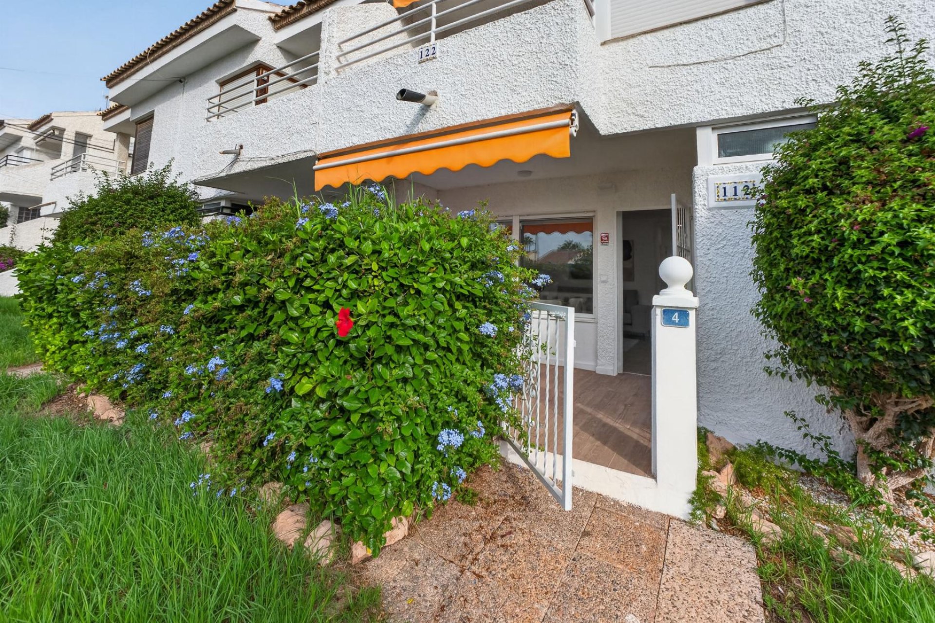 Resale - Bungalow -
Orihuela Costa - Villamartín