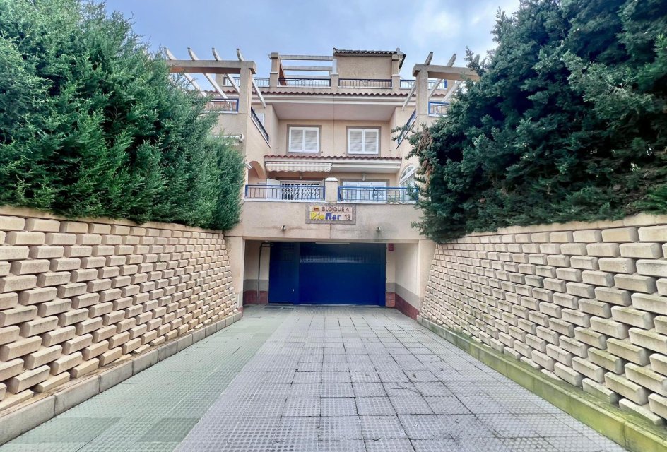 Resale - Bungalow -
Pilar de la Horadada - RioMar