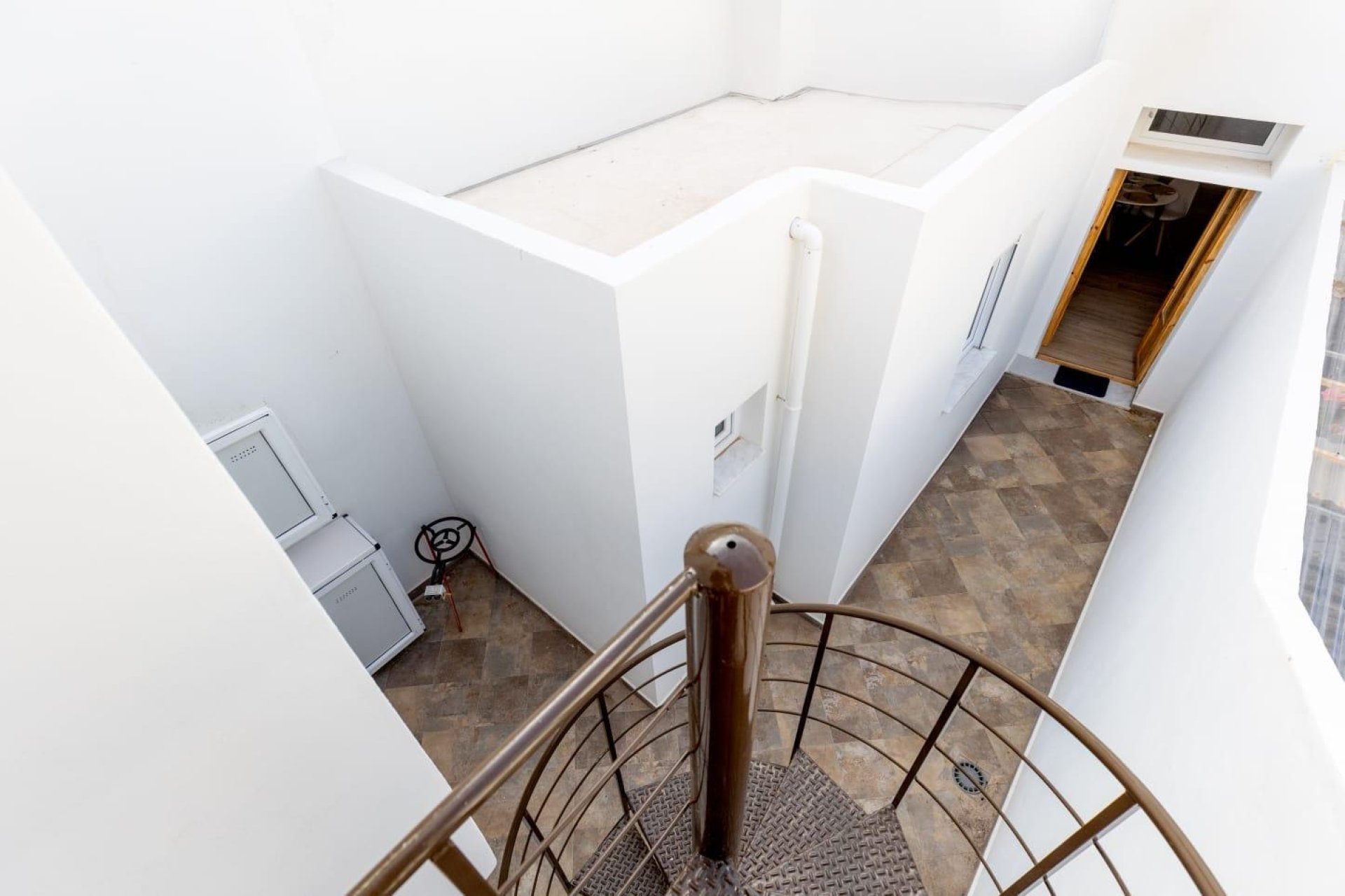 Resale - Bungalow -
Torrevieja - Centro - Muelle Pesquero