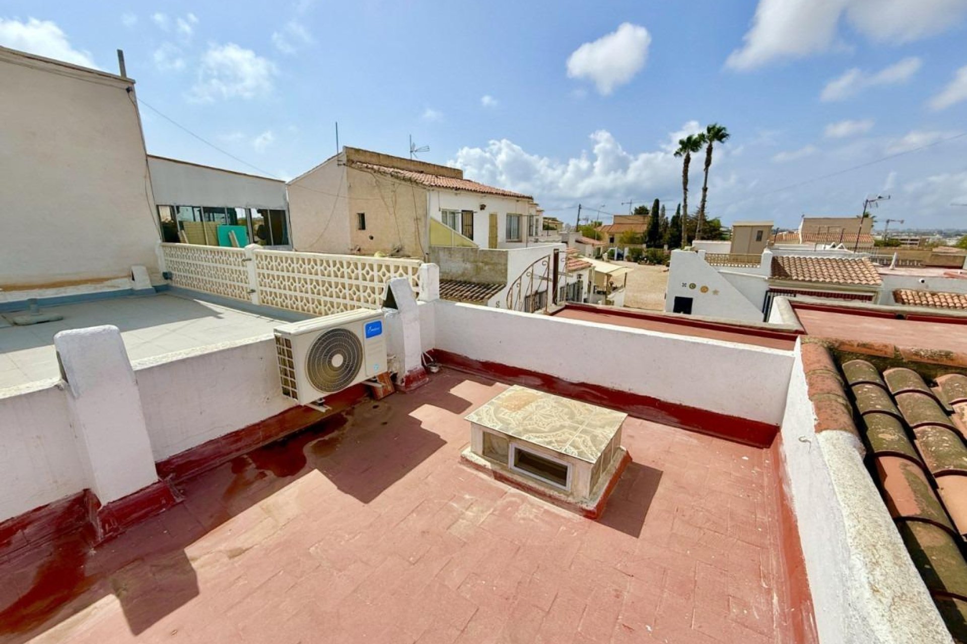 Resale - Bungalow -
Torrevieja - La Siesta - El Salado - Torreta