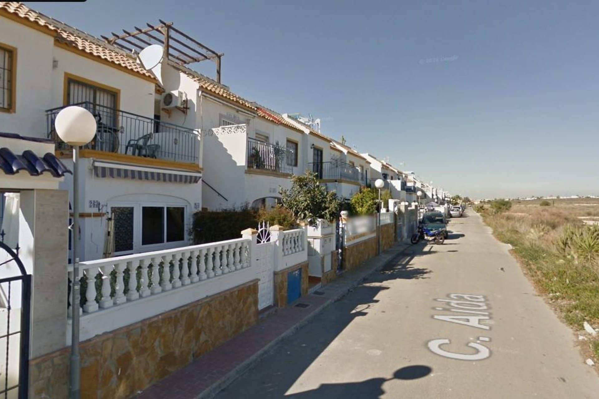 Resale - Bungalow -
Torrevieja - La Siesta - El Salado - Torreta