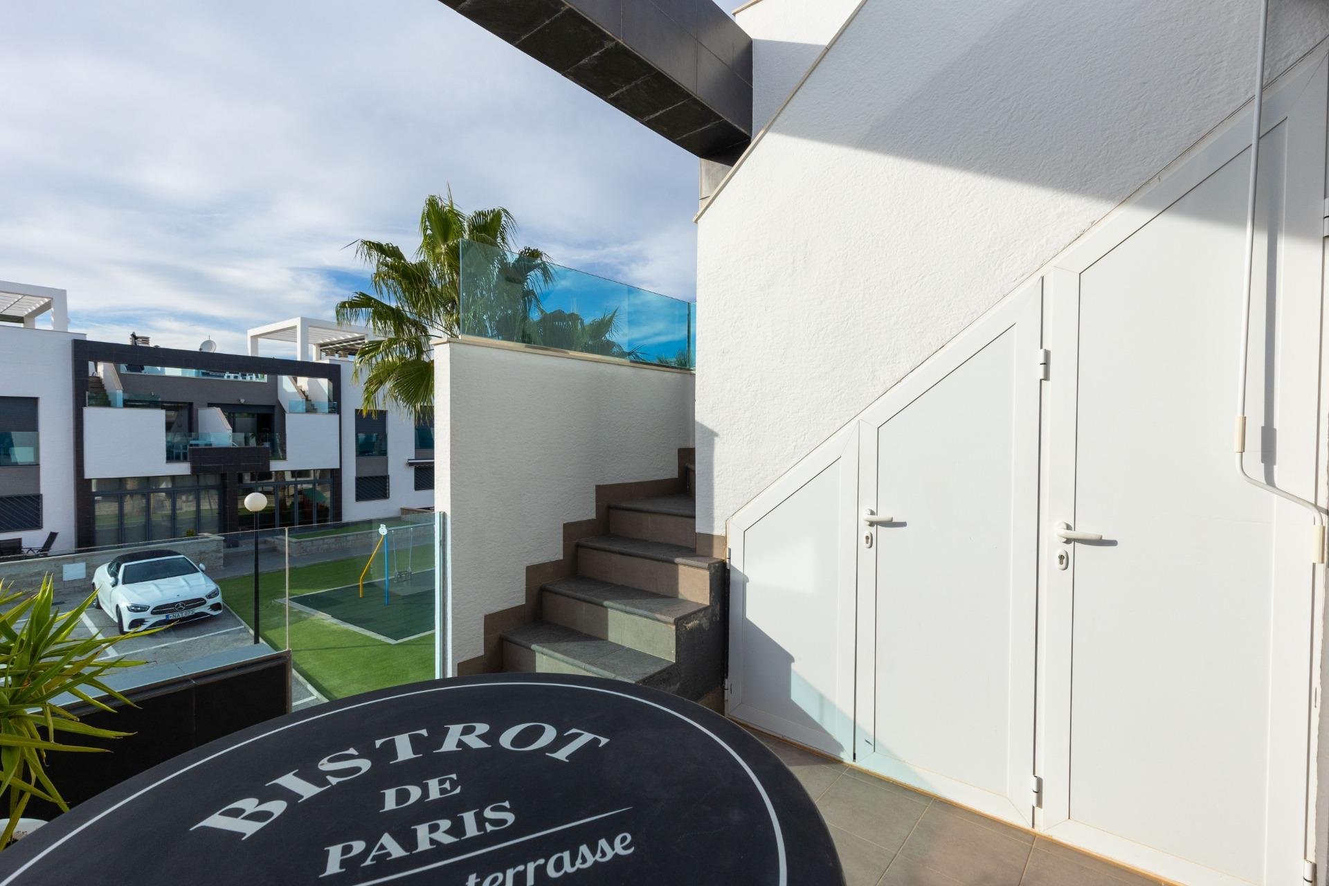 Resale - Bungalow -
Torrevieja - Los Balcones - Los Altos del Edén