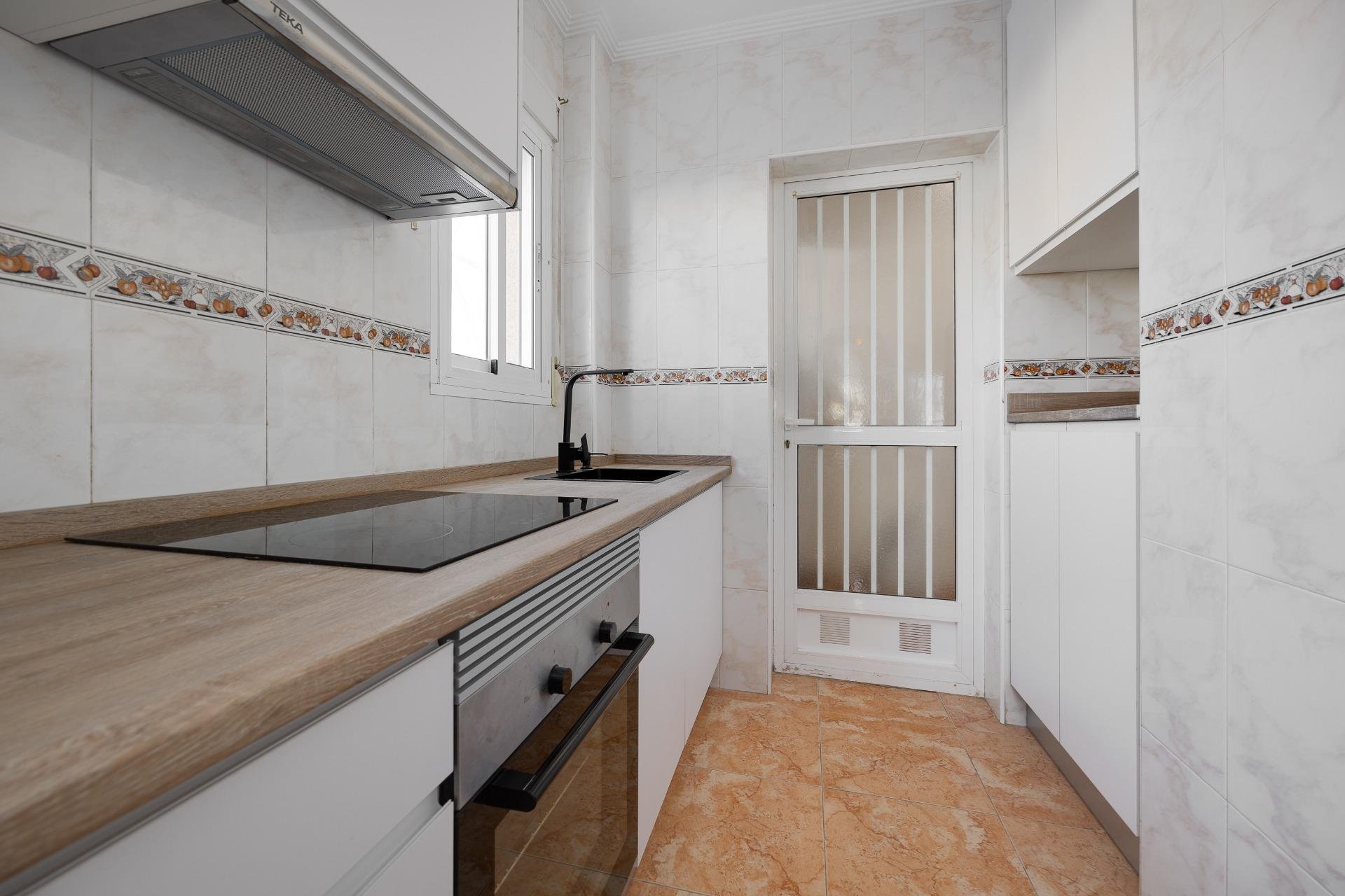 Resale - Bungalow -
Torrevieja - Parque Acuático - Sector 25