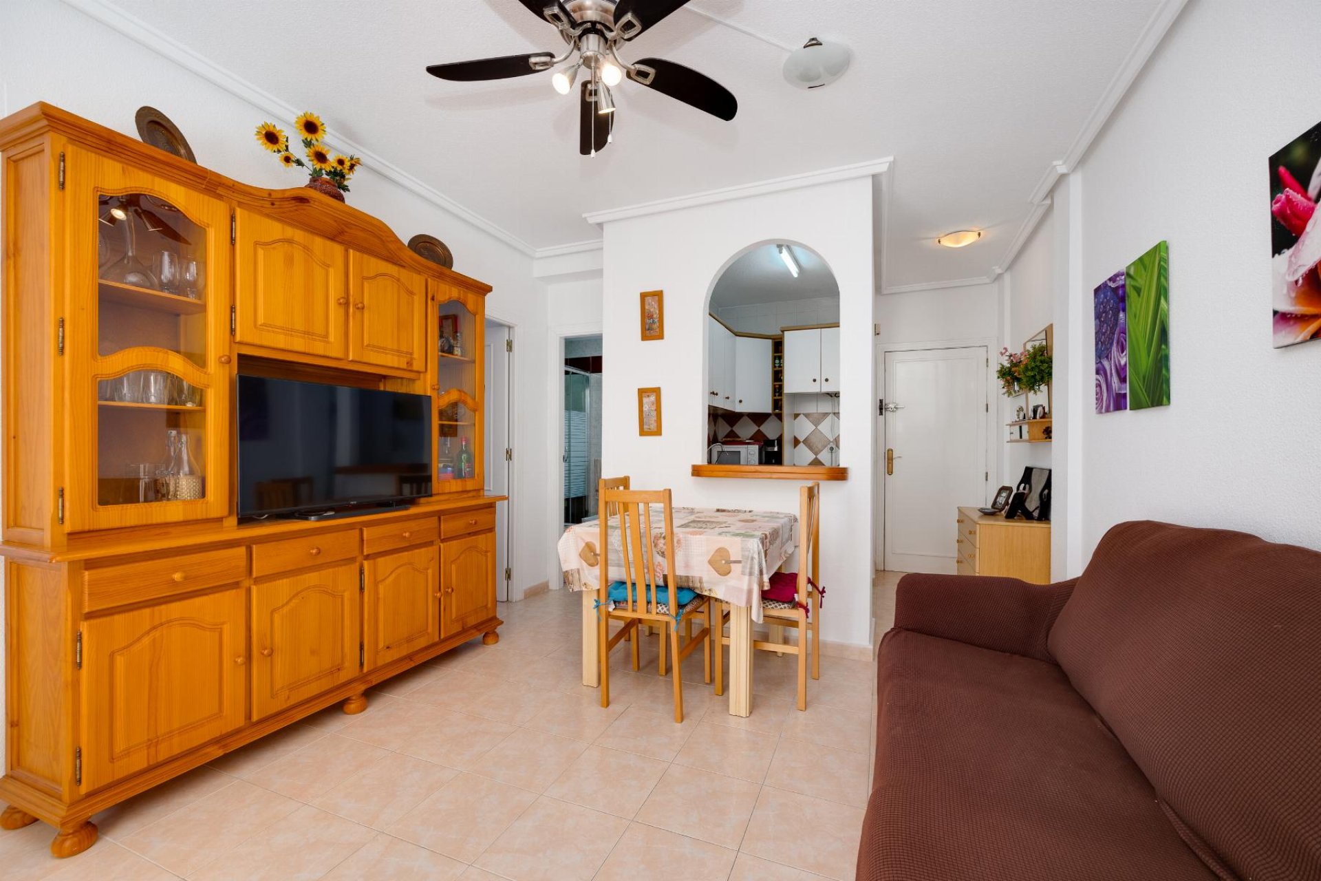Resale - Bungalow -
Torrevieja - Playa de los Naufragos