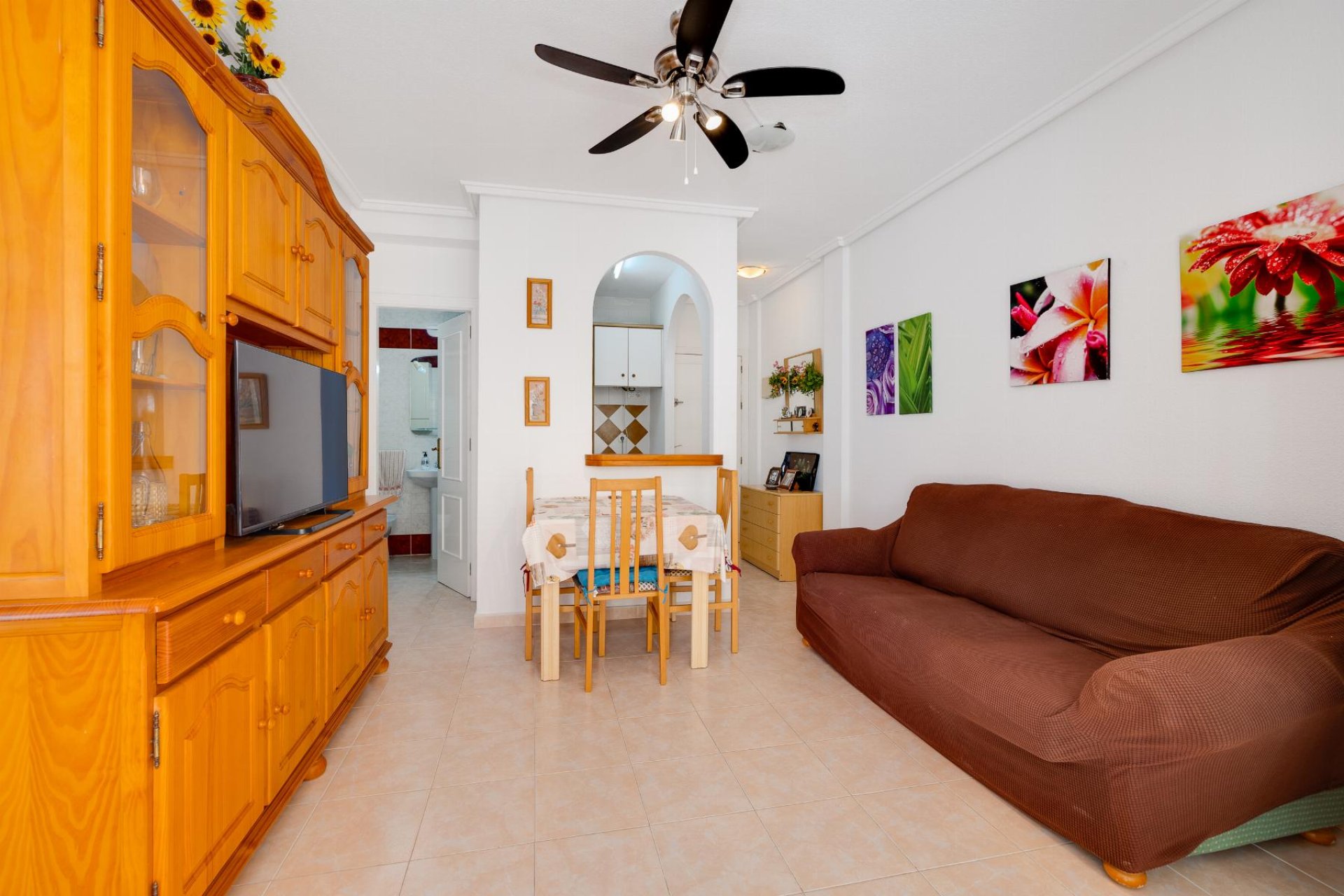 Resale - Bungalow -
Torrevieja - Playa de los Naufragos