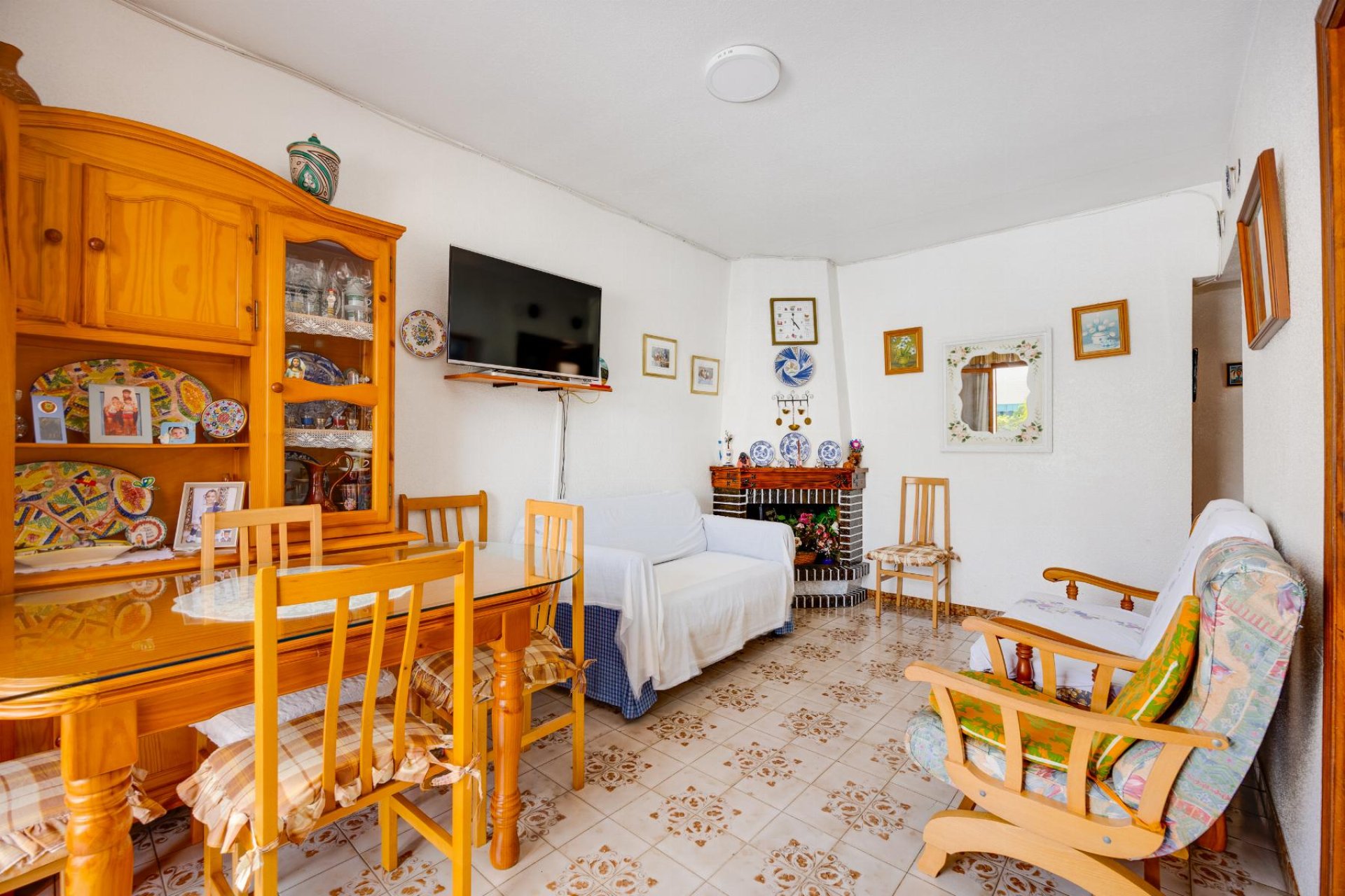 Resale - Bungalow -
Torrevieja - Playa del Acequión
