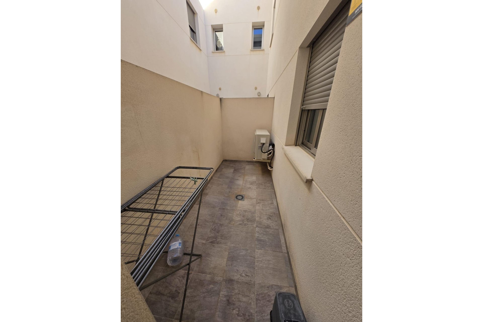 Resale - Bungalow -
Torrevieja - Playa del Cura