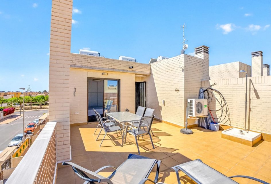 Resale - Duplex -
Orihuela Costa - Lomas de Cabo Roig