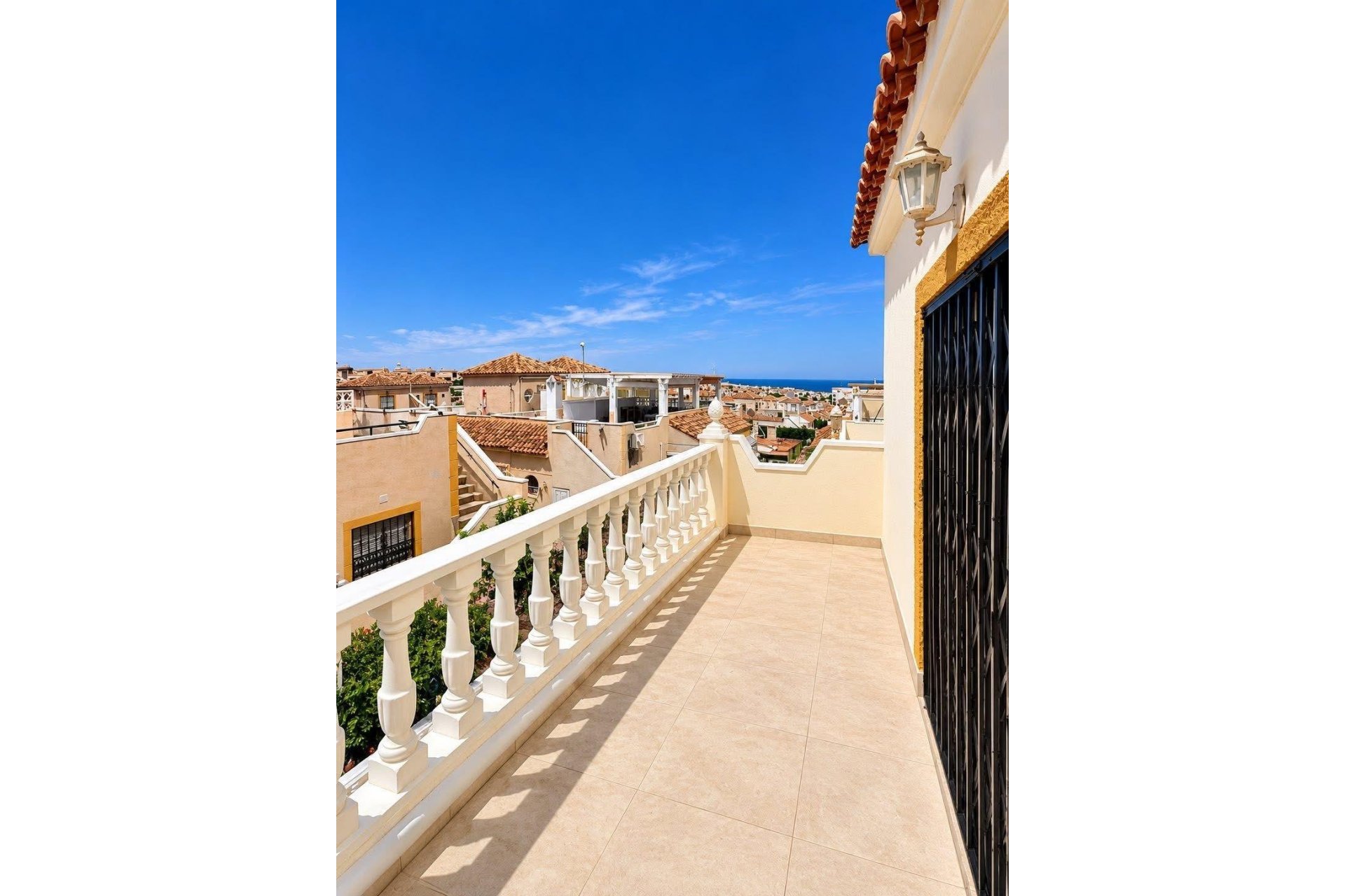 Resale - Duplex -
Orihuela Costa - Urbanización Perla del Mar
