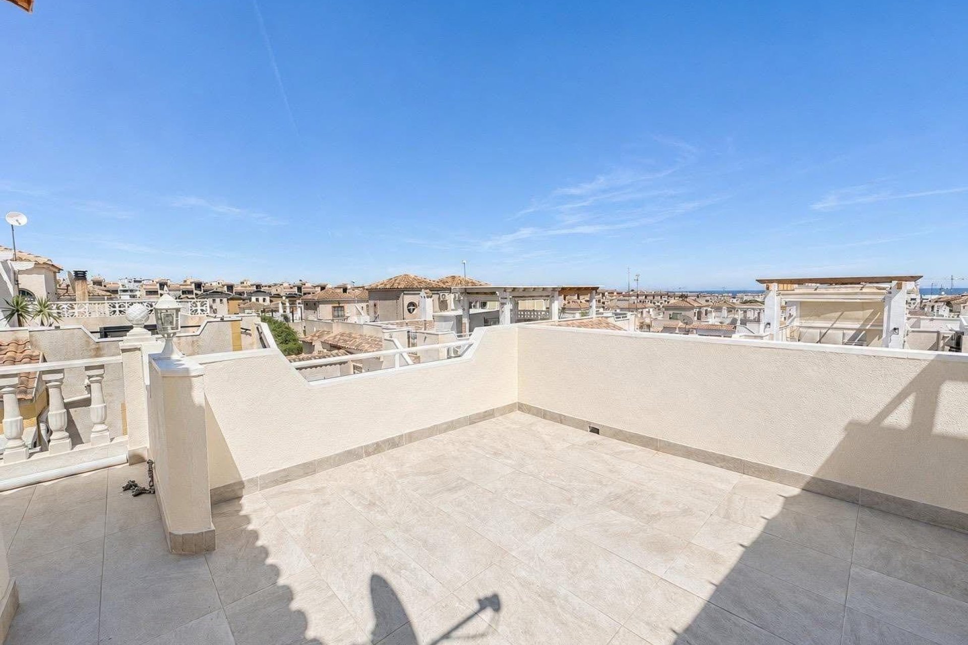 Resale - Duplex -
Orihuela Costa - Urbanización Perla del Mar