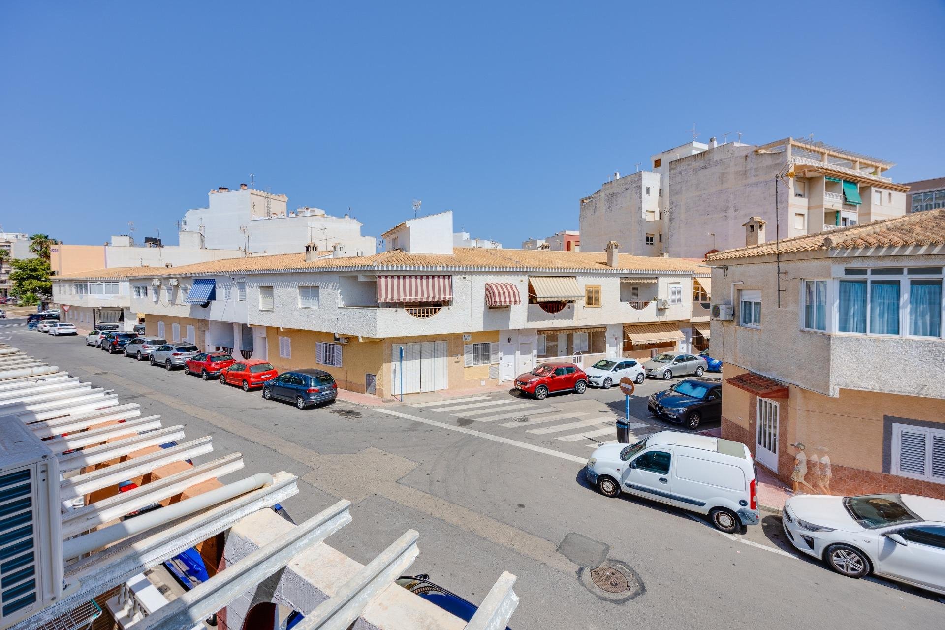 Resale - Duplex -
Torrevieja - Acequion