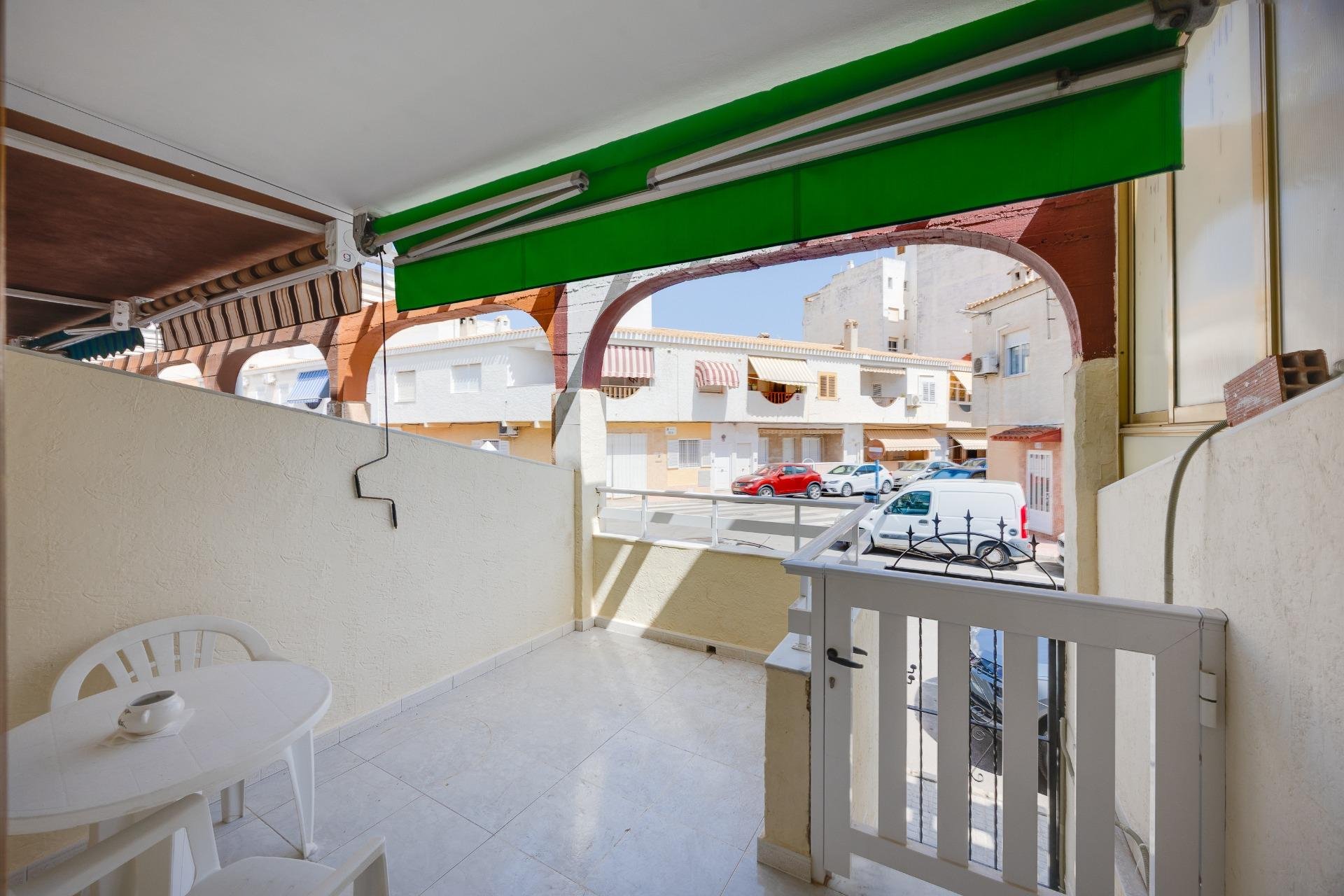 Resale - Duplex -
Torrevieja - Acequion