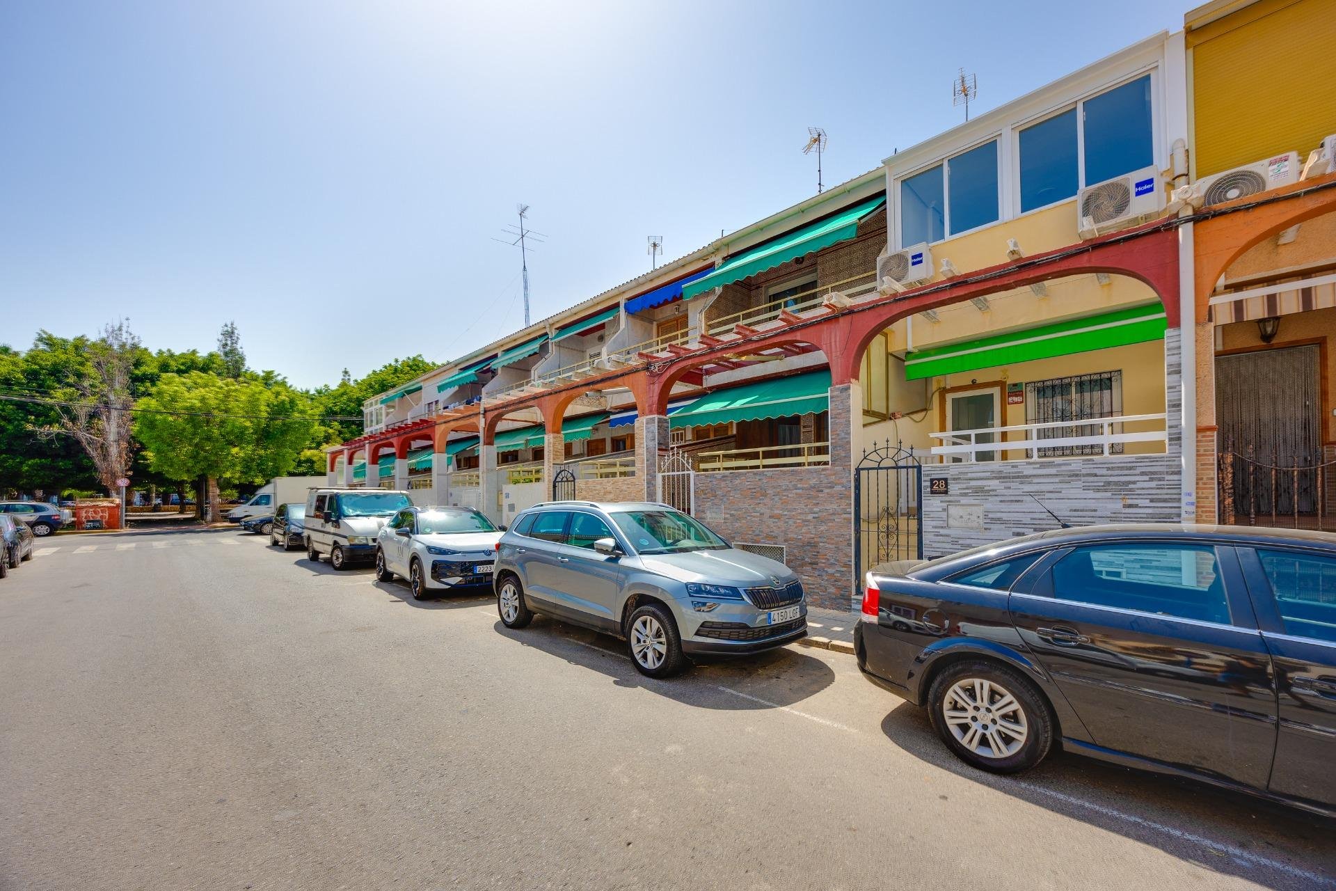 Resale - Duplex -
Torrevieja - Acequion