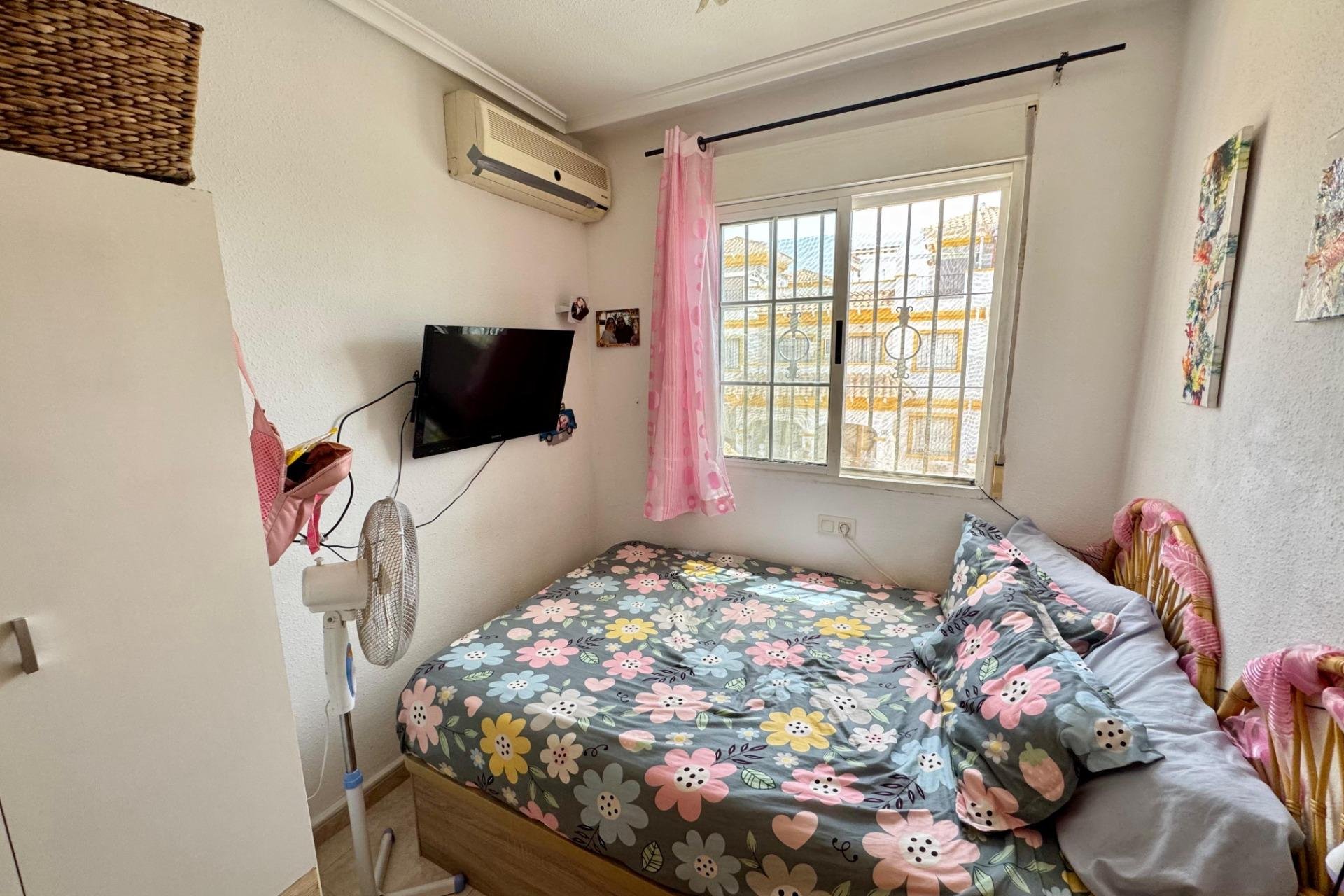 Resale - Duplex -
Torrevieja - El limonar
