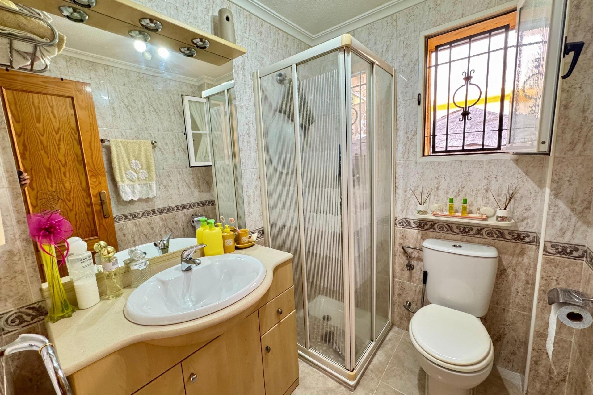 Resale - Duplex -
Torrevieja - El limonar
