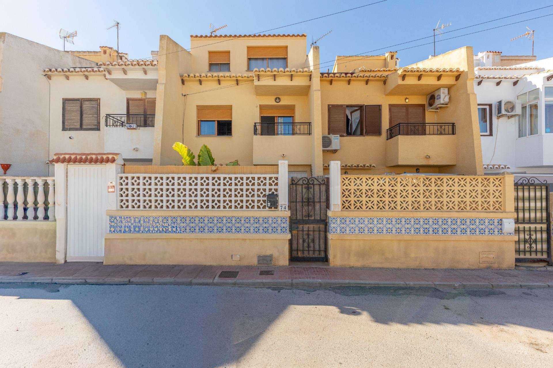 Resale - Duplex -
Torrevieja - Los Balcones - Los Altos del Edén