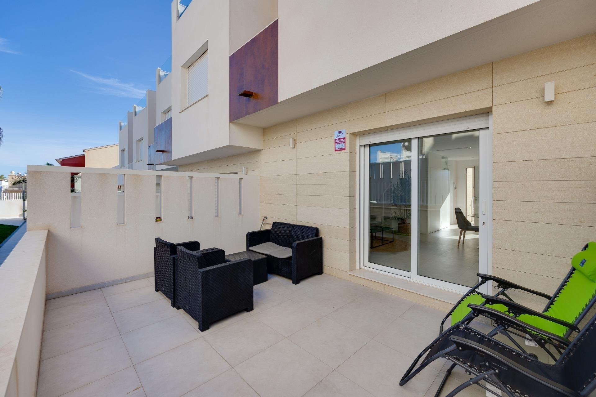Resale - Duplex -
Torrevieja - Torreblanca